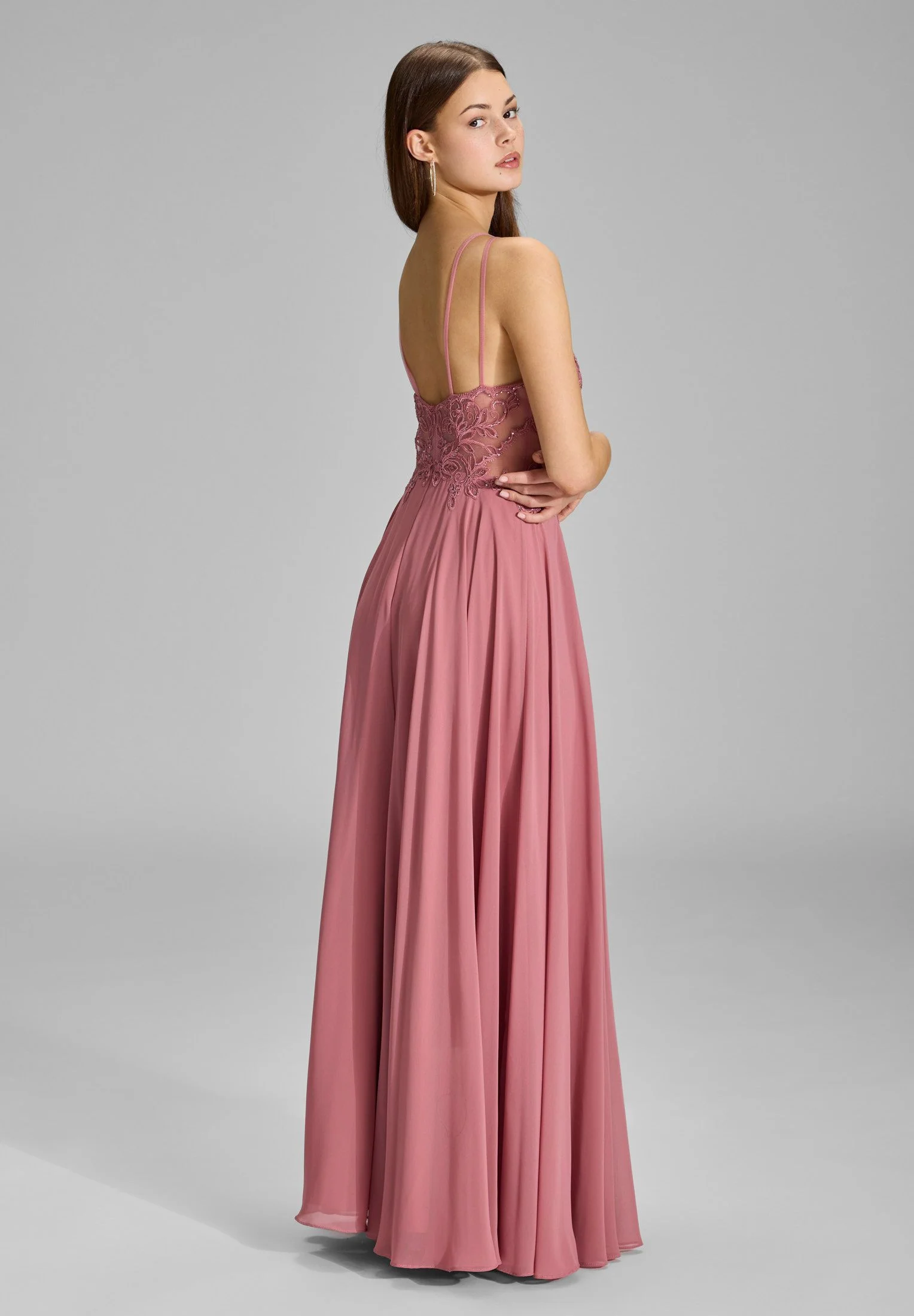 Abendkleid Maxi mit Stickerei und Chiffonrock - Image 3