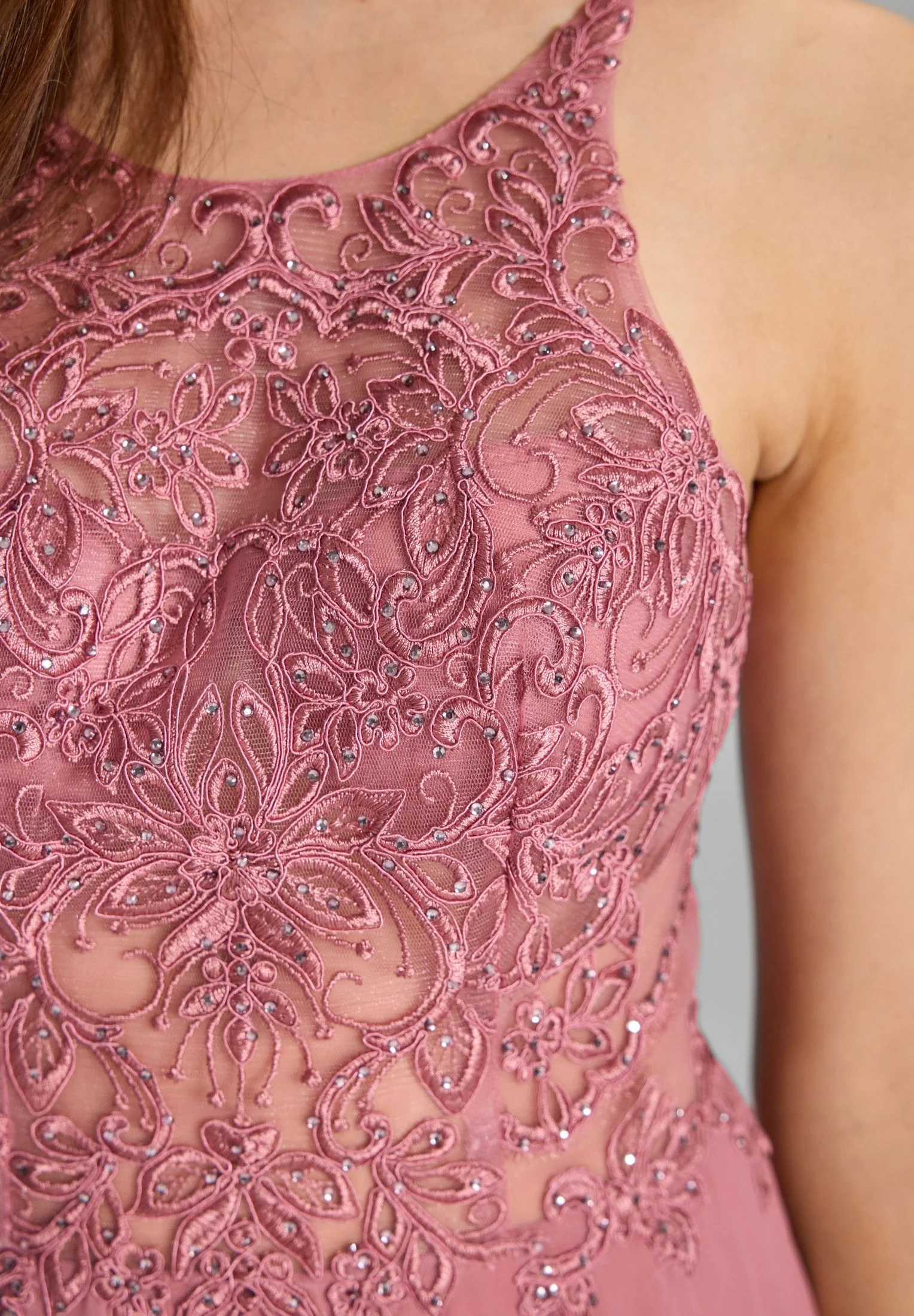 Abendkleid Maxi mit Stickerei und Chiffonrock - Image 6
