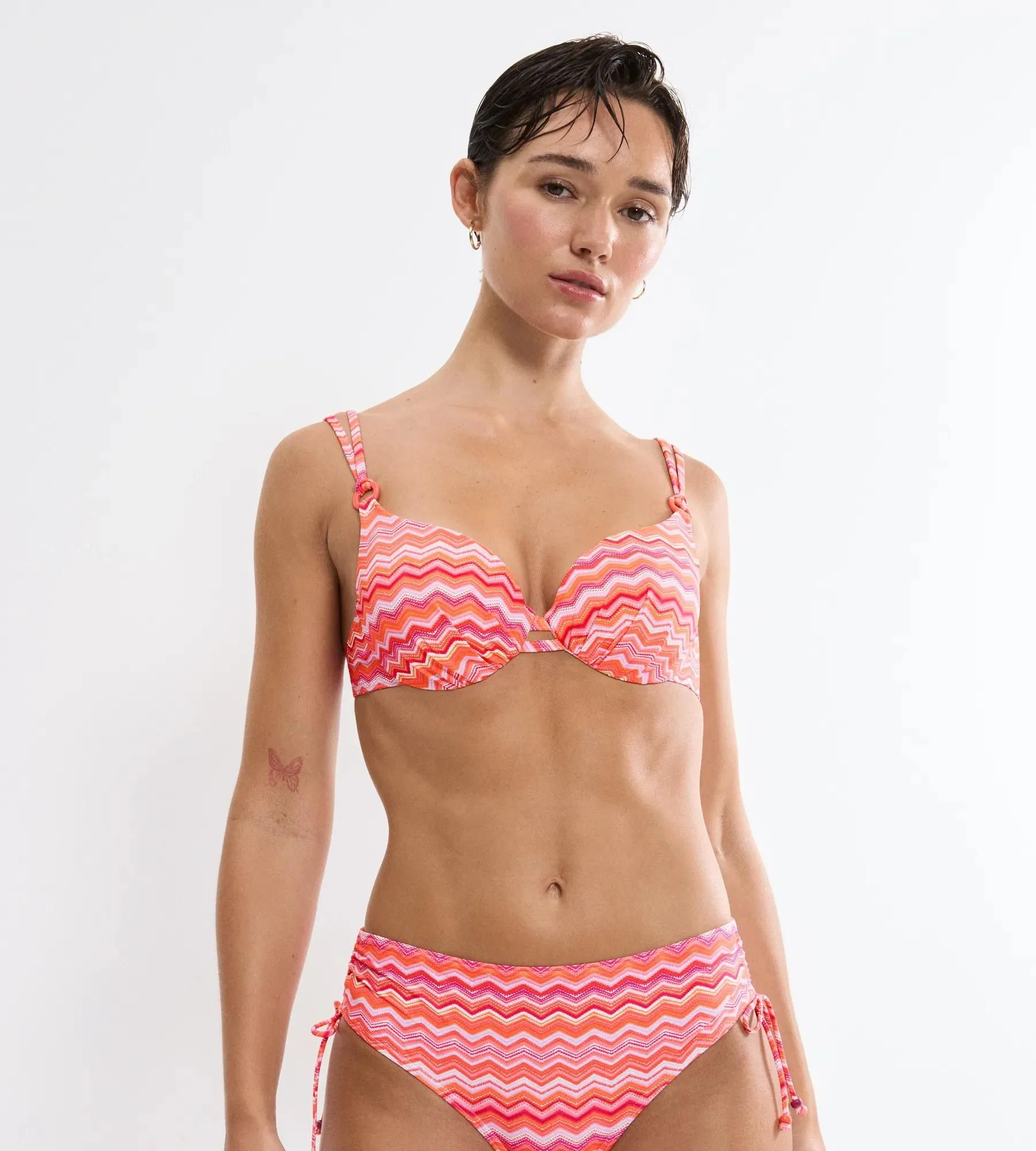 Bikini-Top gemustert mit Bügel - Image 5