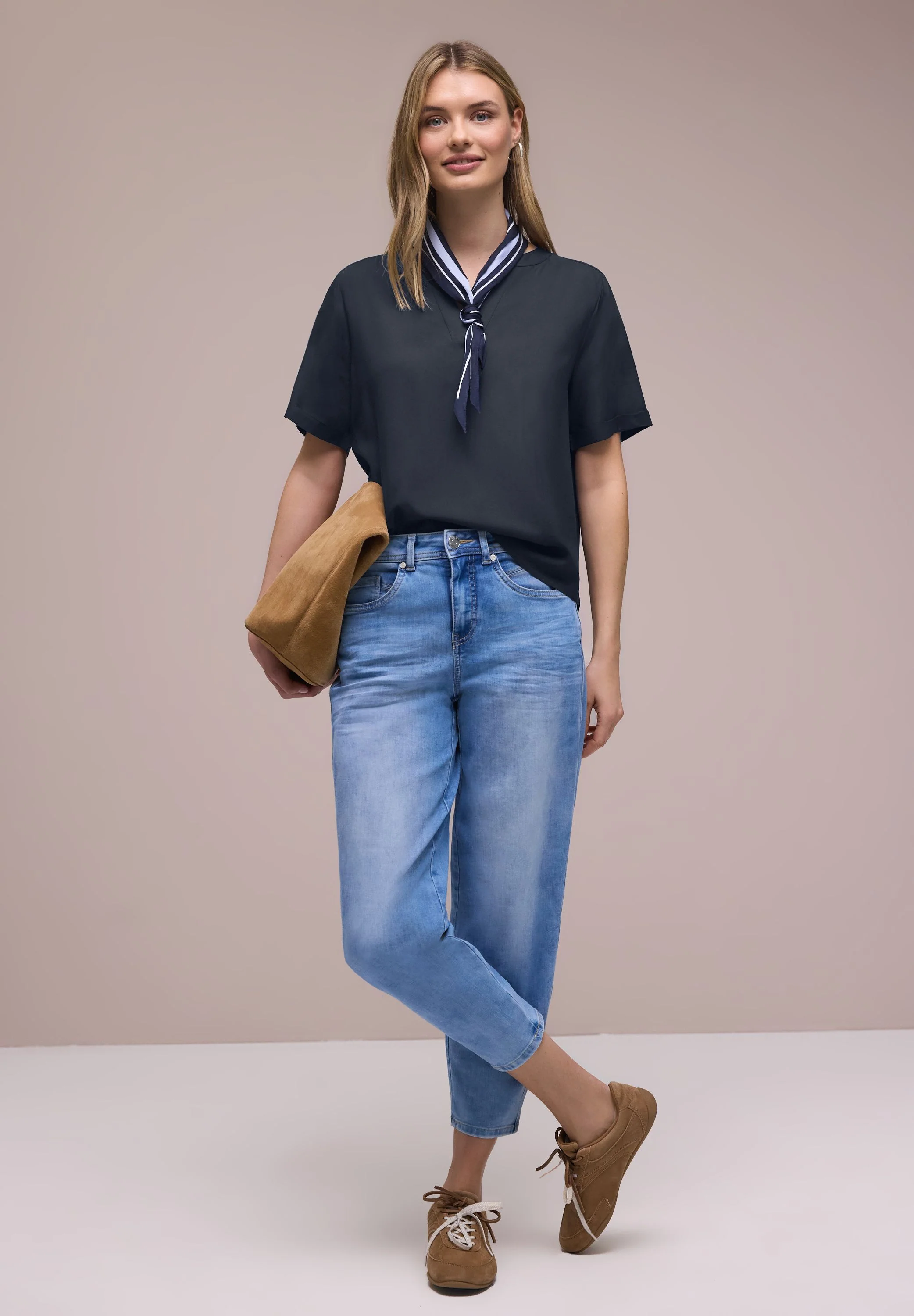 Bluse aus Viskose - Image 4