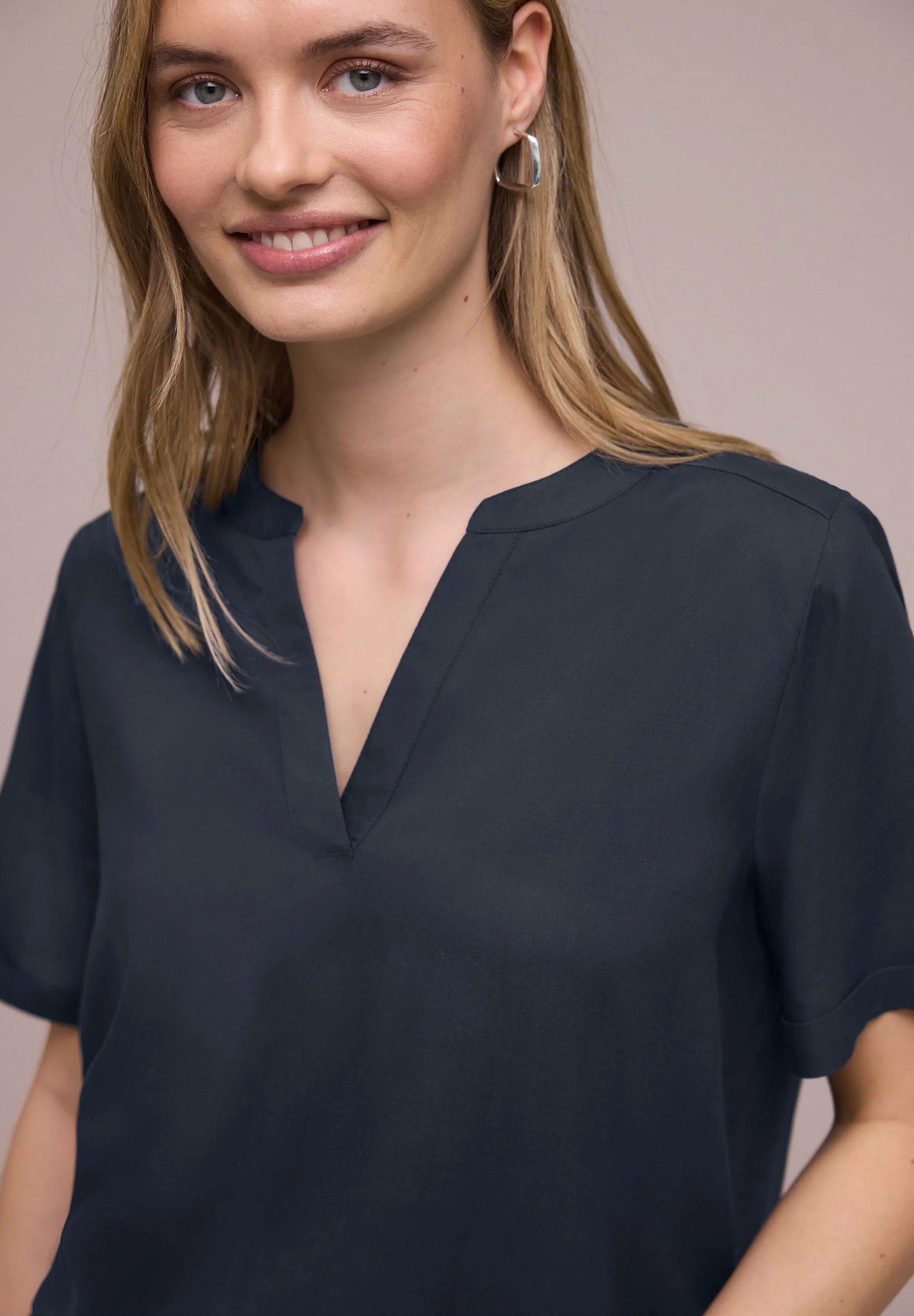 Bluse aus Viskose - Image 6