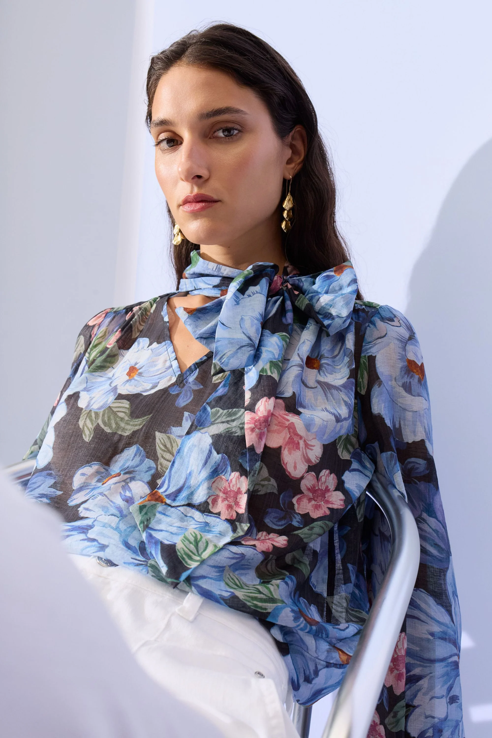 Bluse floral aus Viskosemix - Image 2