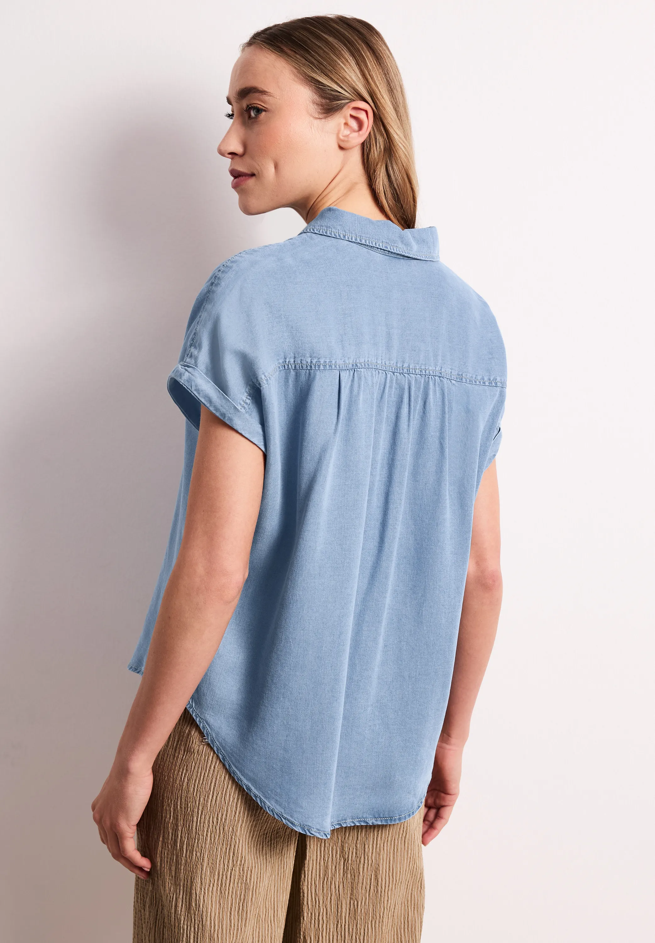 Bluse im Denim-Look - Image 2