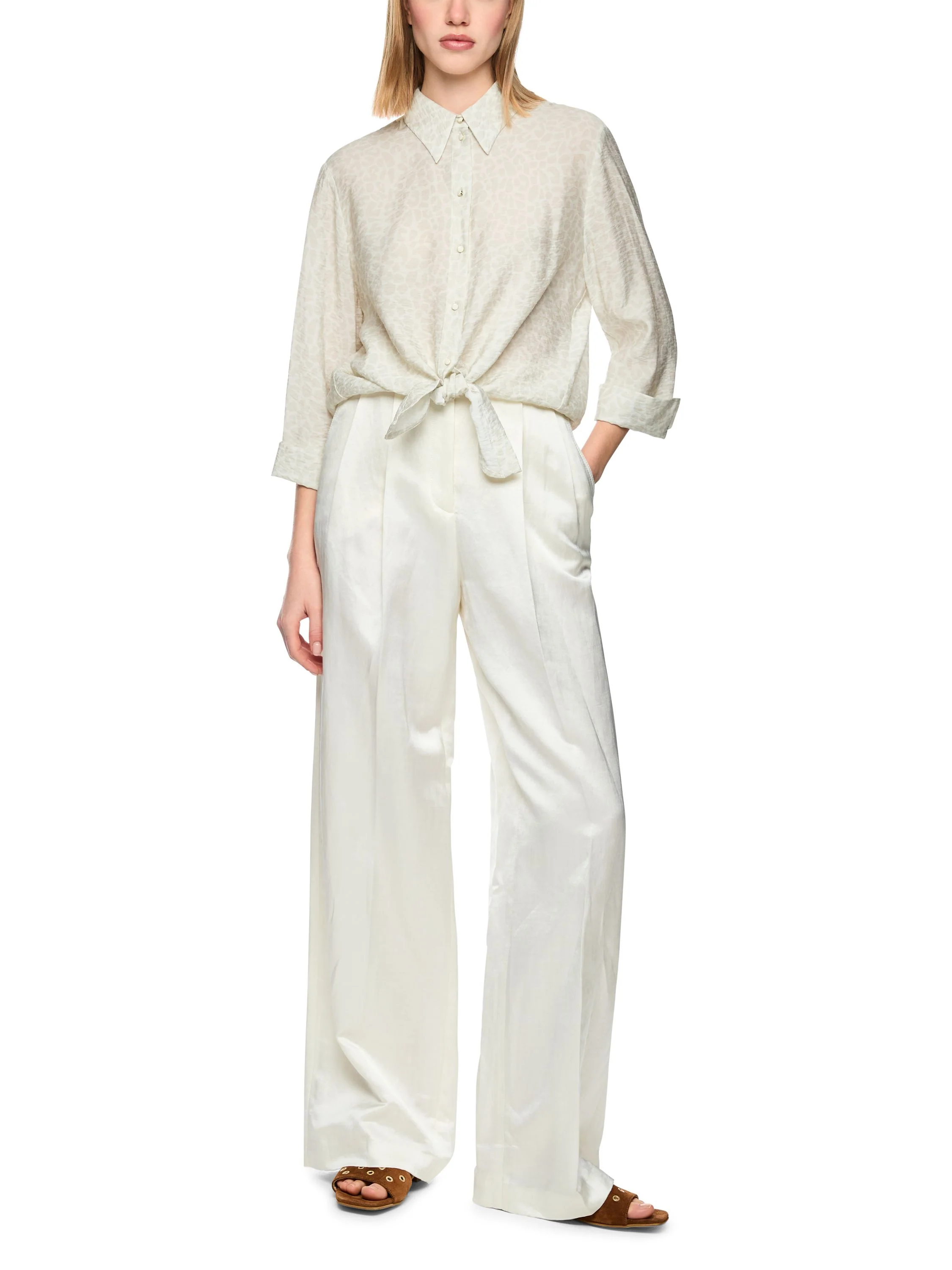 Bluse mit Knotendetail - Image 6