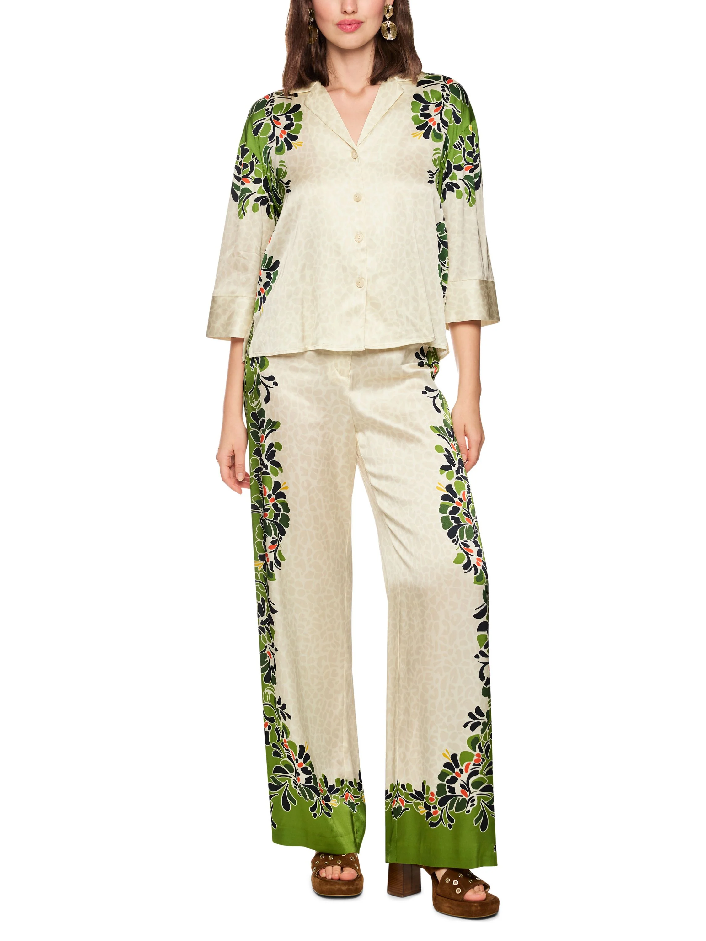 Bluse mit Leo-Hibiskus-Print - Image 6