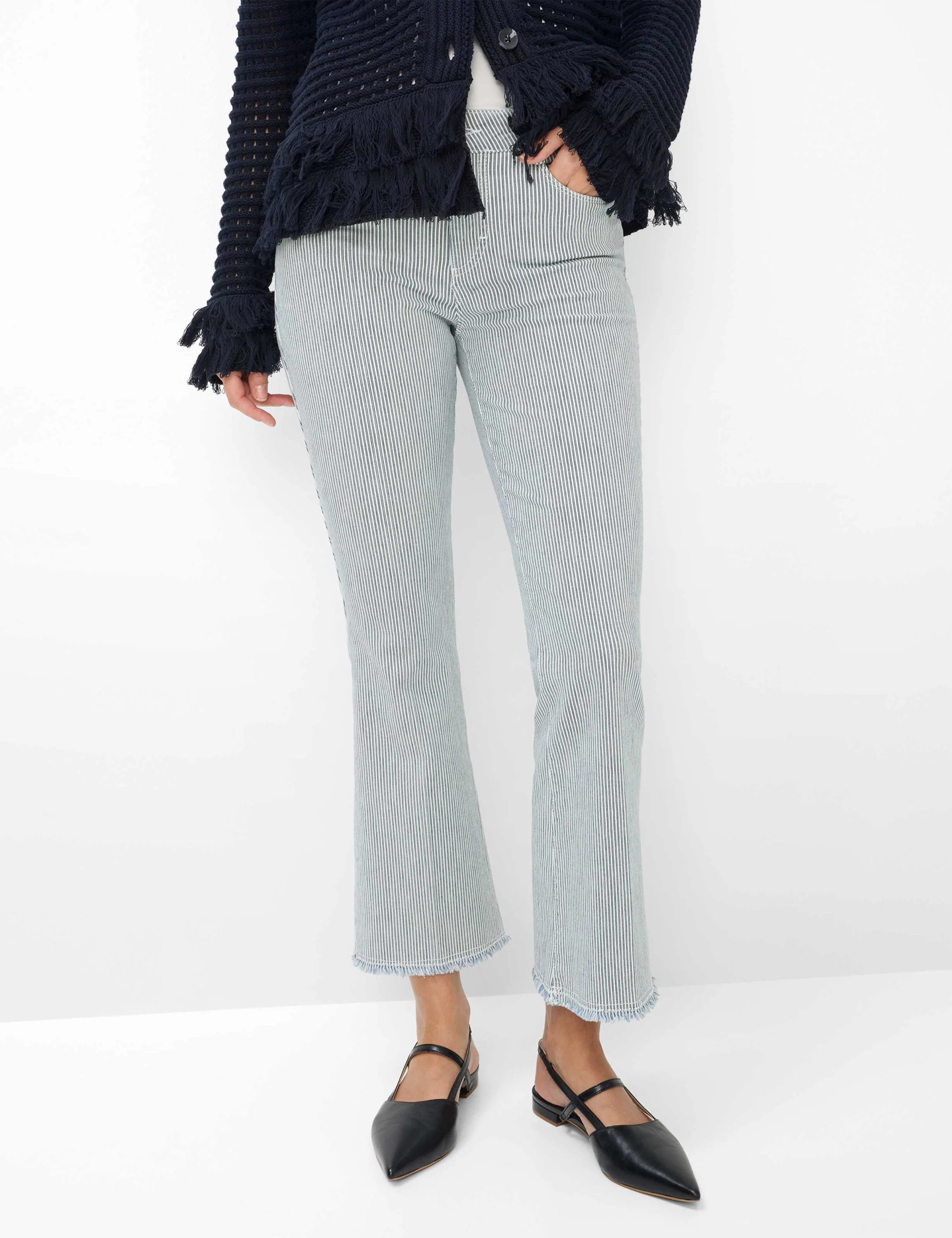 Boot-Cut Jeans SHAKIRA S Slim Fit - Image 4