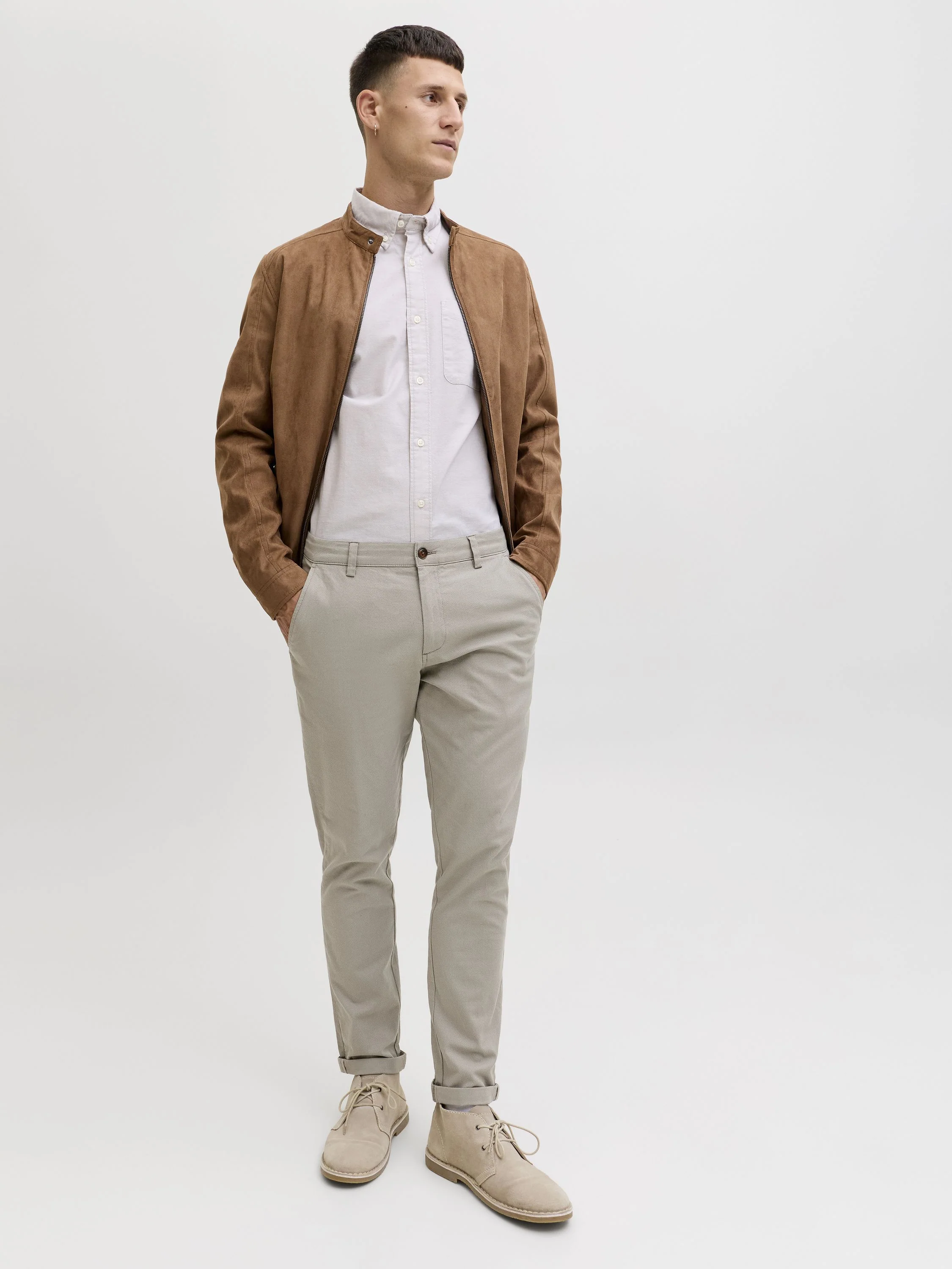 Chino - Image 2