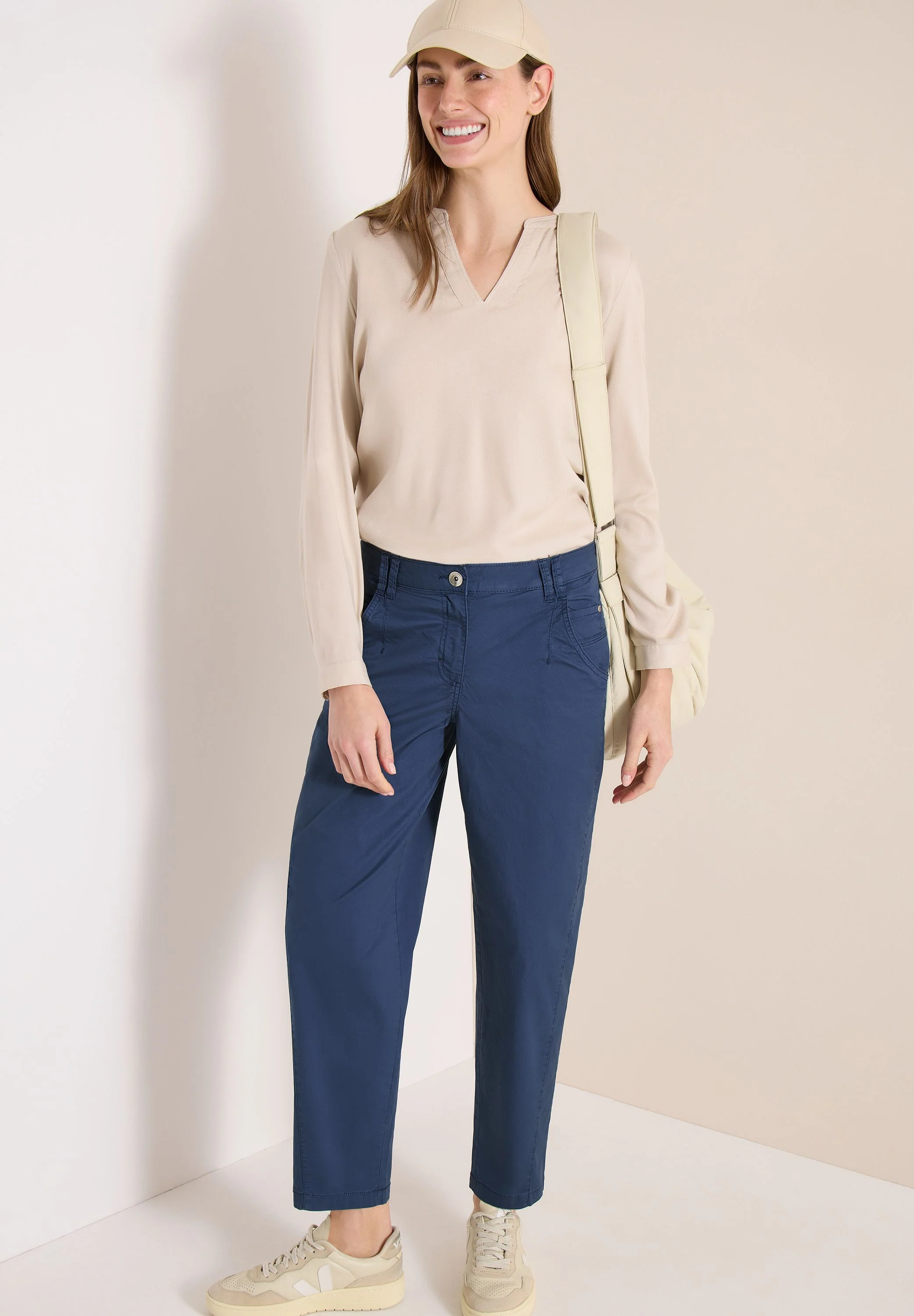 Chinohose SCARLETT Barrel Fit - Image 4