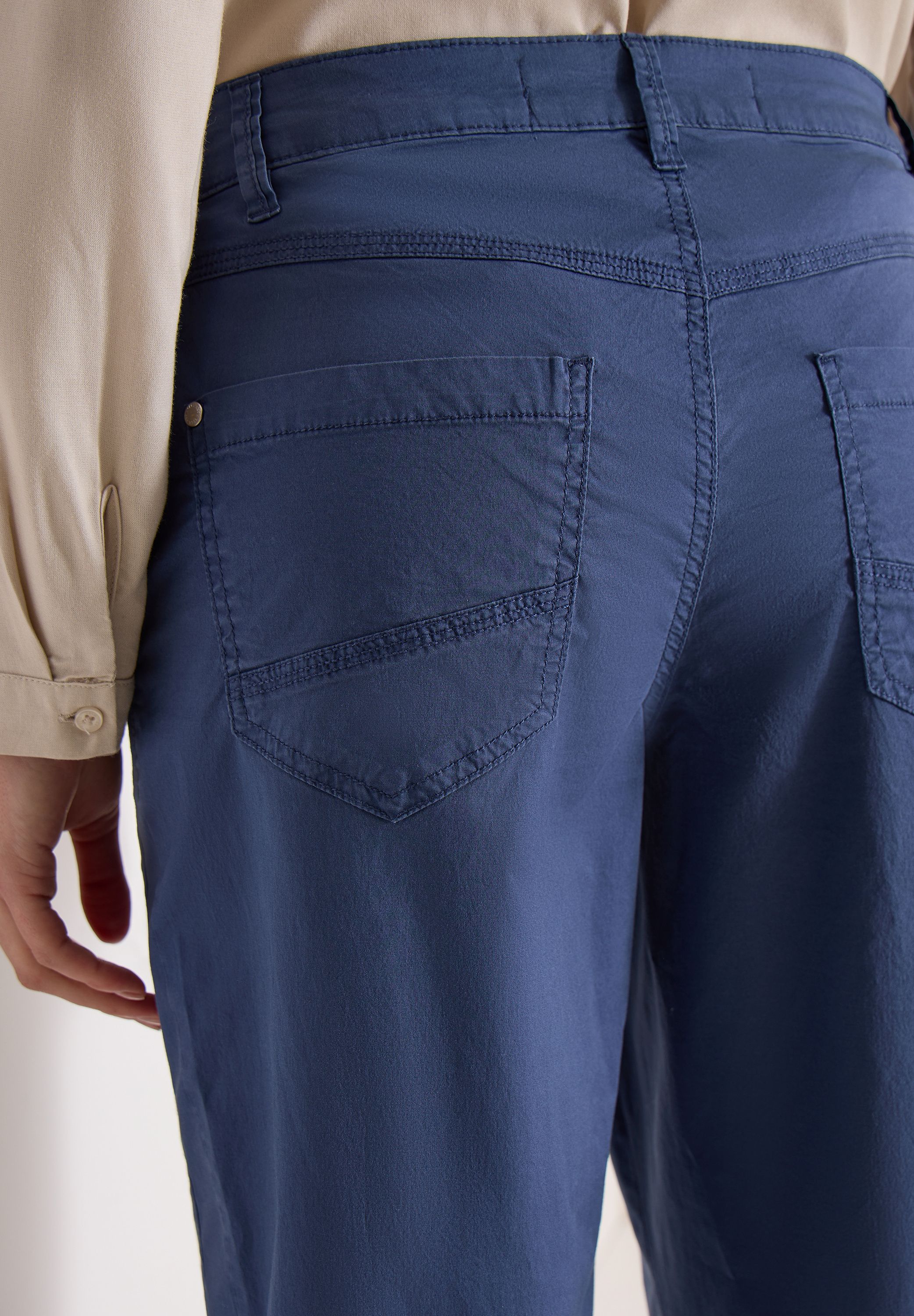 Chinohose SCARLETT Barrel Fit - Image 5