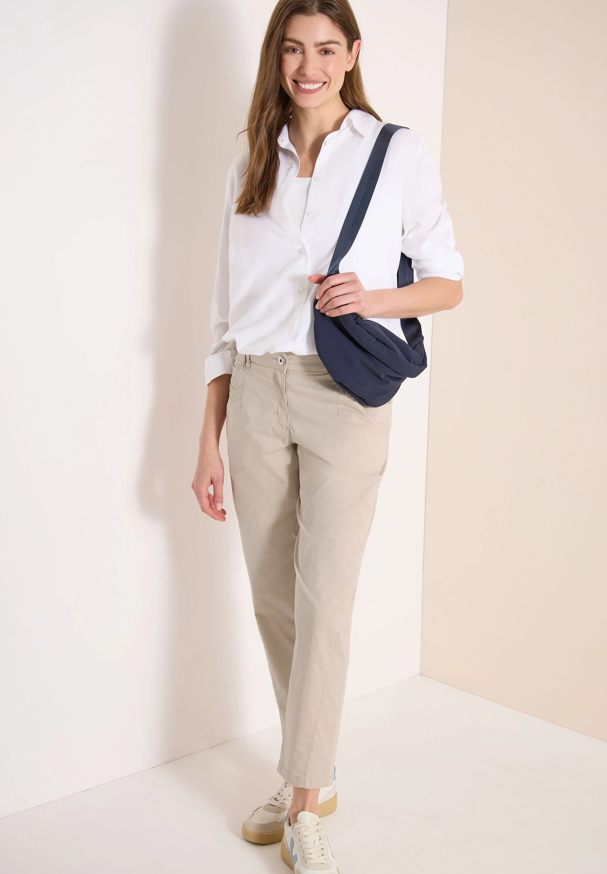 Chinohose SCARLETT Barrel Fit - Image 4
