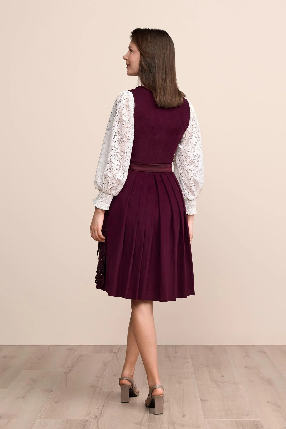 Dirndl BETTY 60cm - Image 3