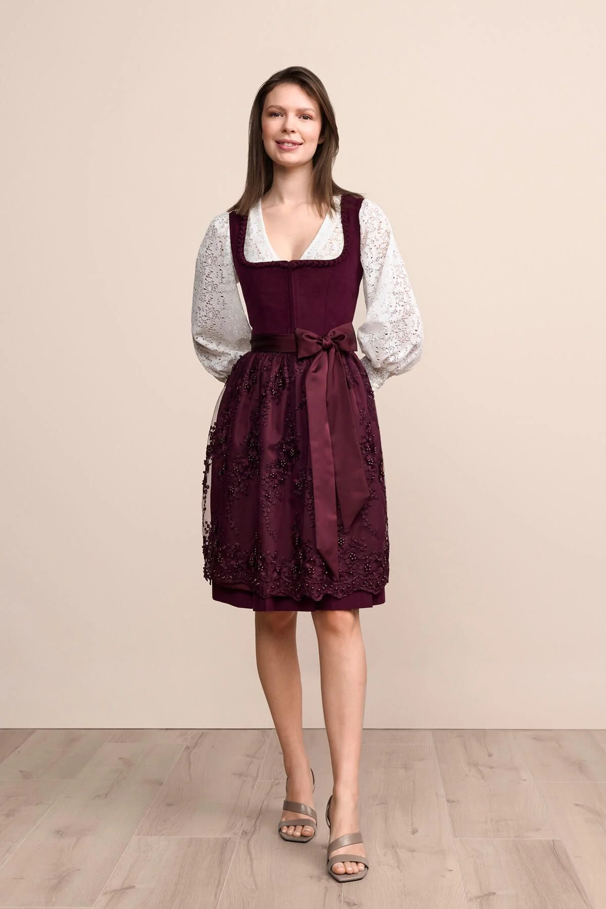 Dirndl BETTY 60cm - Image 5