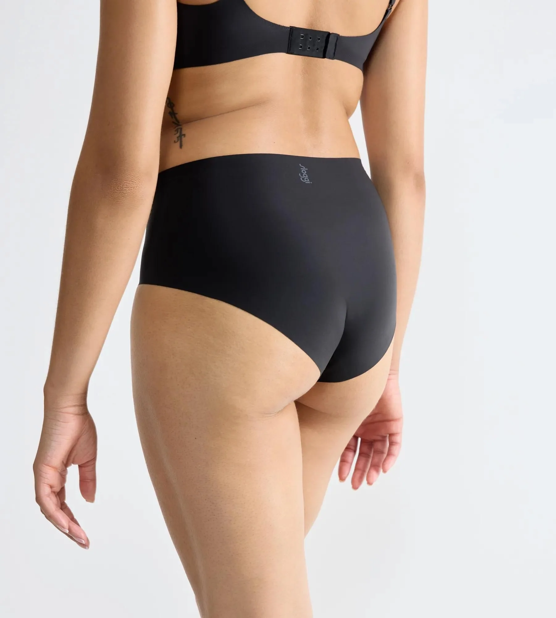 High Waist Slip ZERO Feel - Image 4