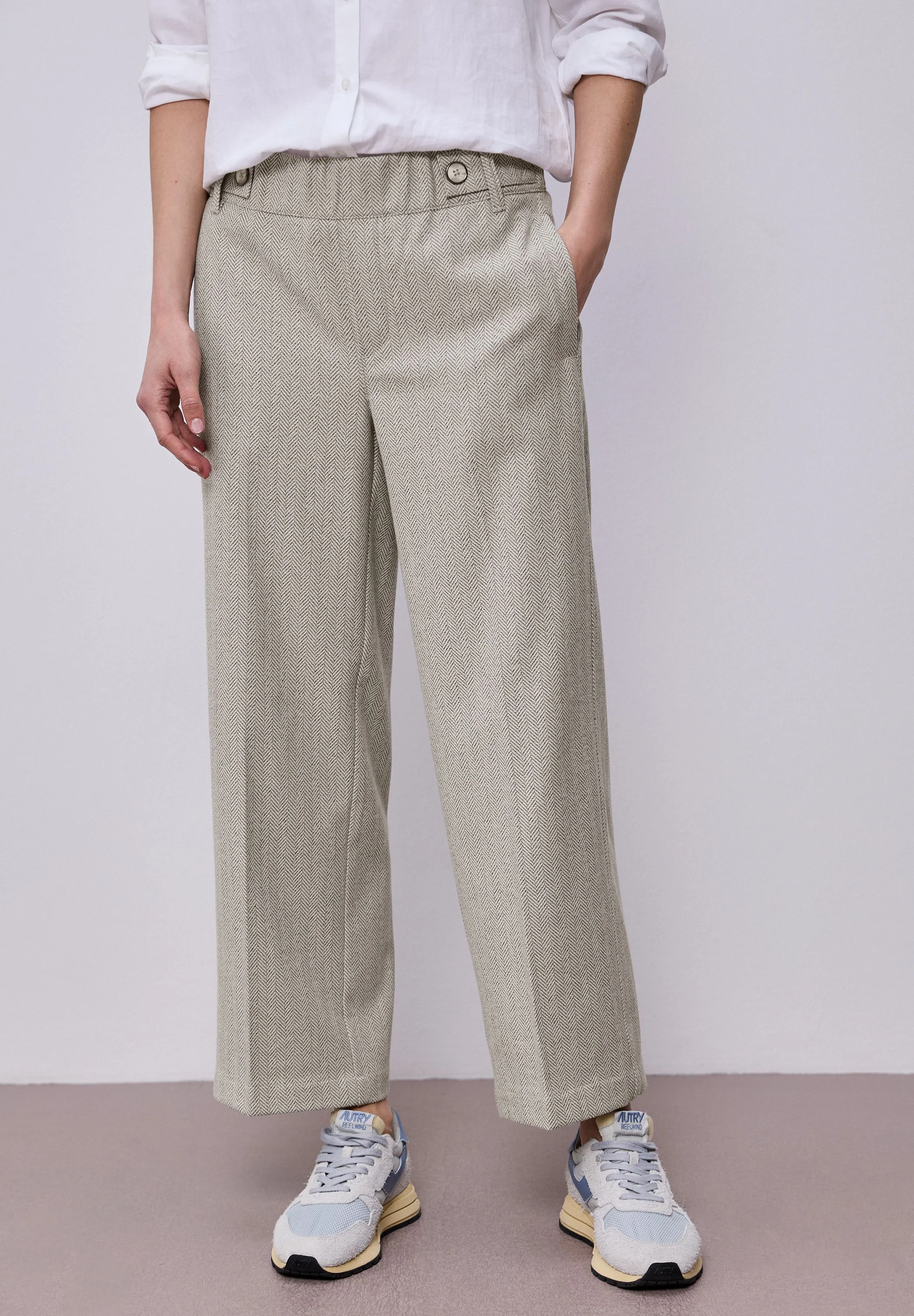 High Waist Wide Leg Hose mit Knopfdetail - Image 3