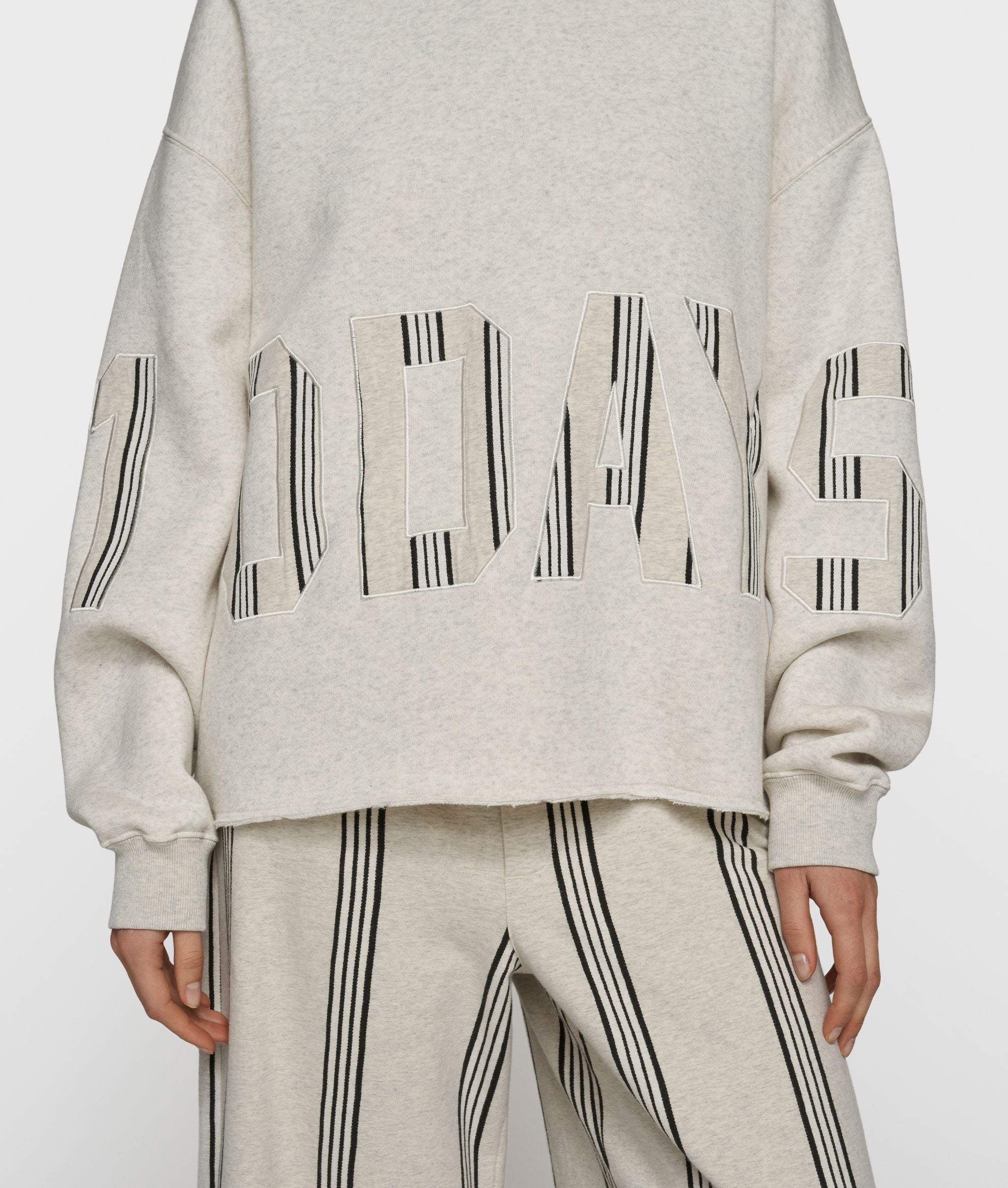 Hoodie STATEMENT Oversized - Image 2