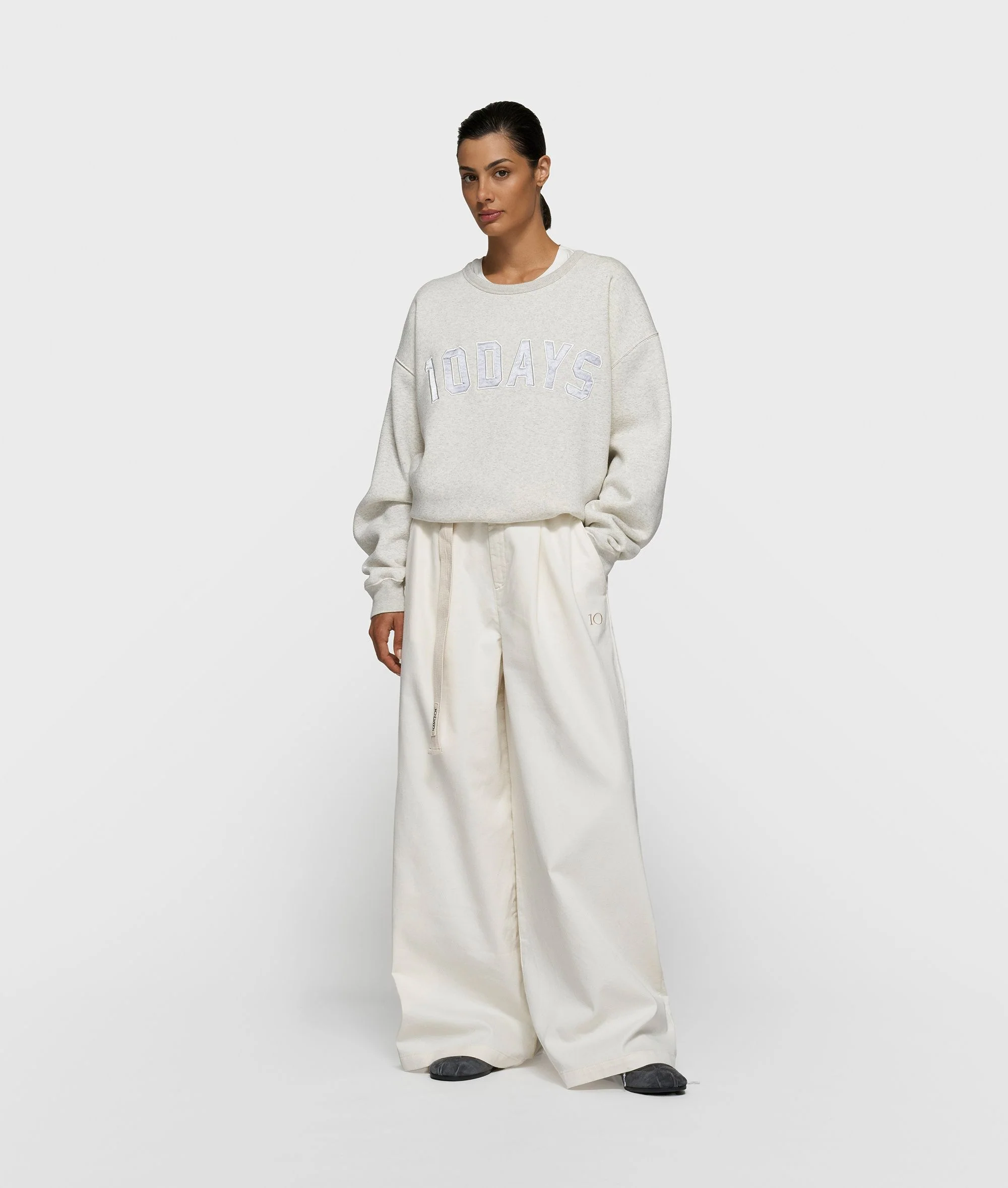 Hose Wide Leg mit Gürtel - Image 4