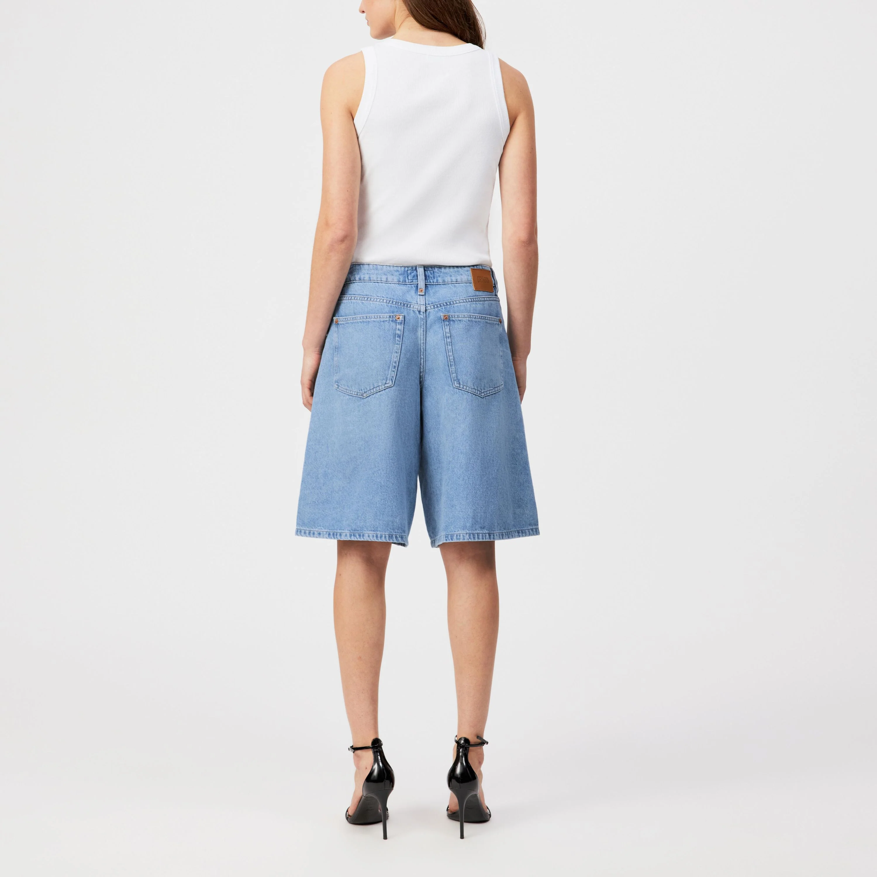 Jeansshorts NONE Relaxed Fit - Image 2