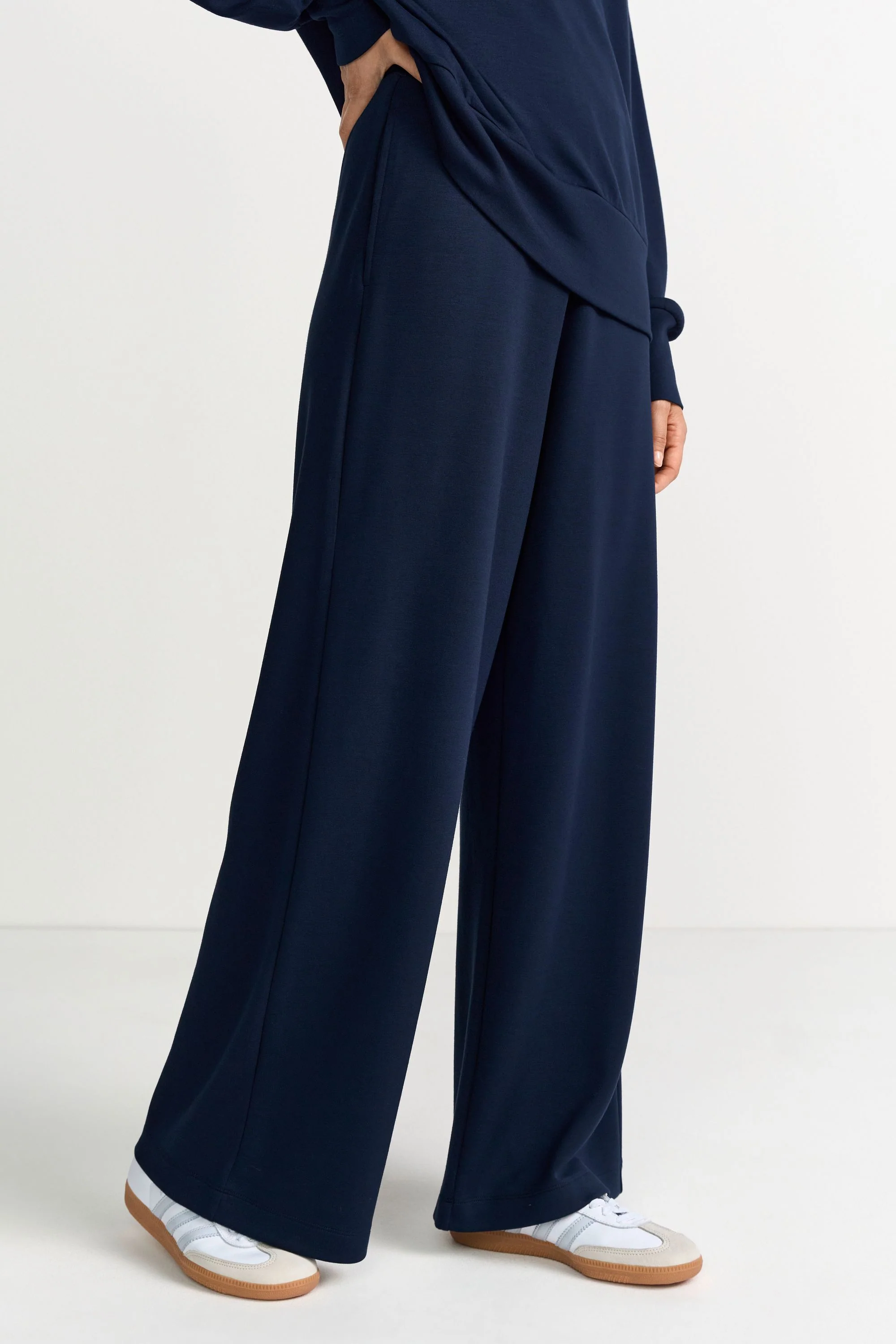 Jogger Wide Leg - Image 2