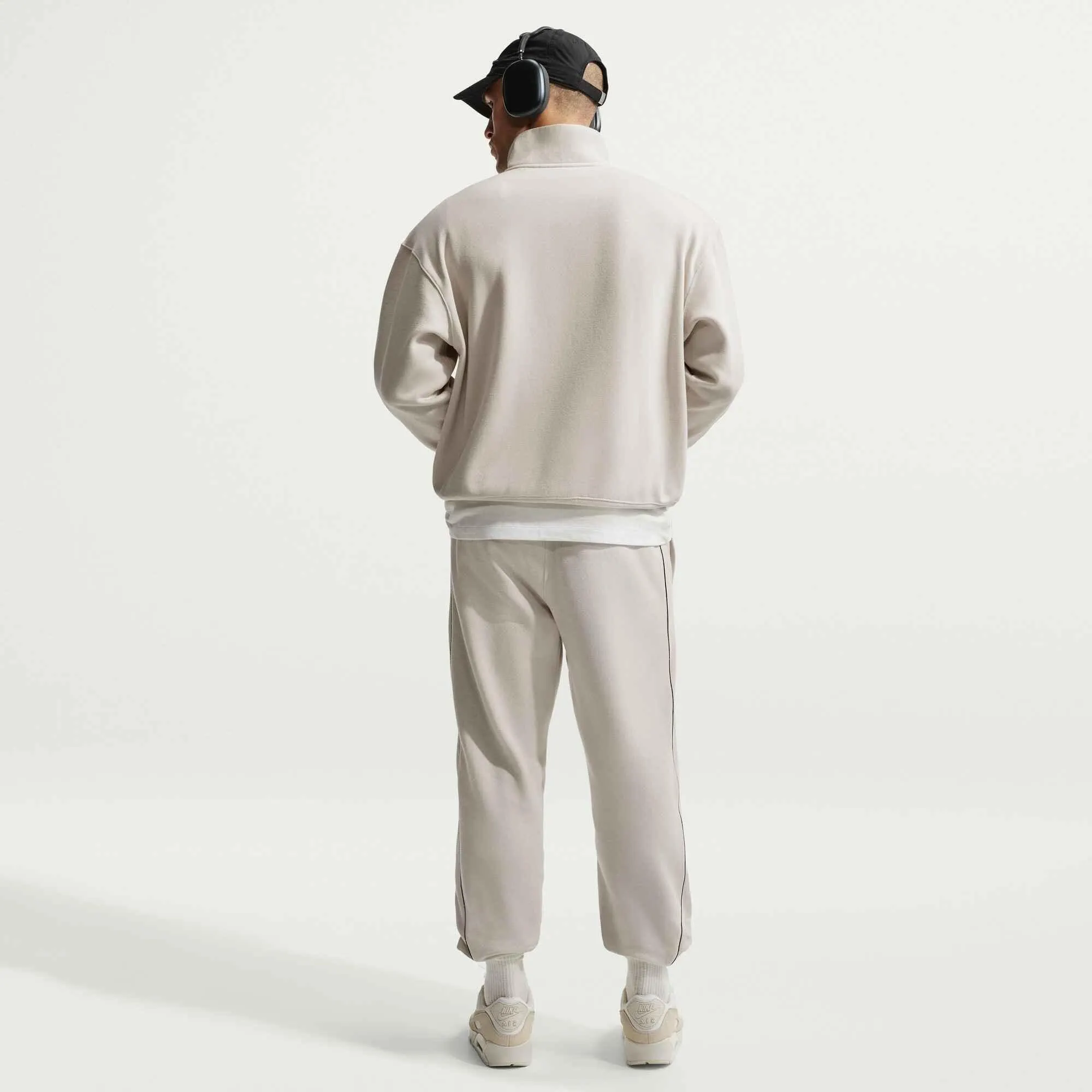 Jogginghose AIR Tapered Leg - Image 4