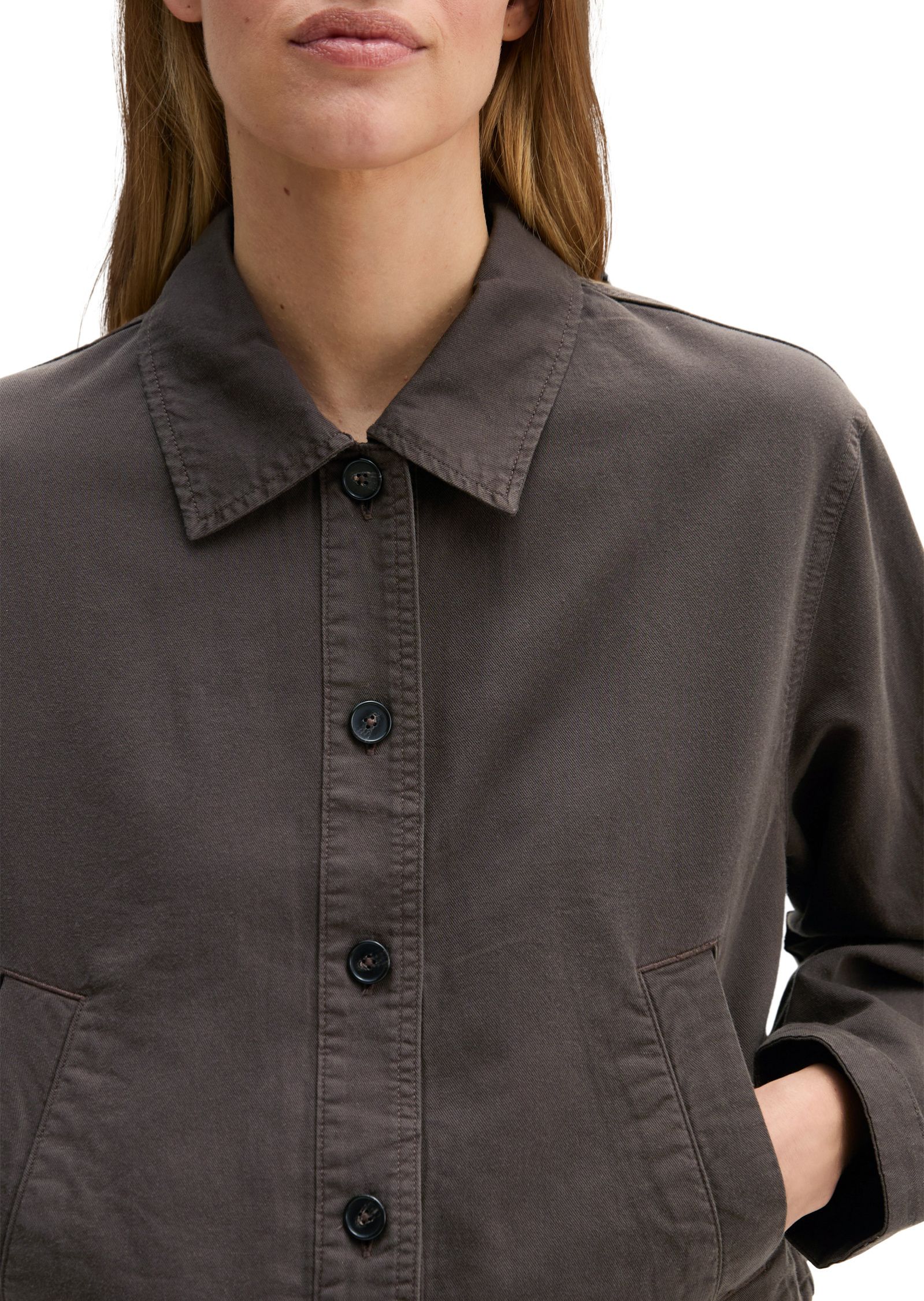 Leinenovershirt Loose Fit - Image 5