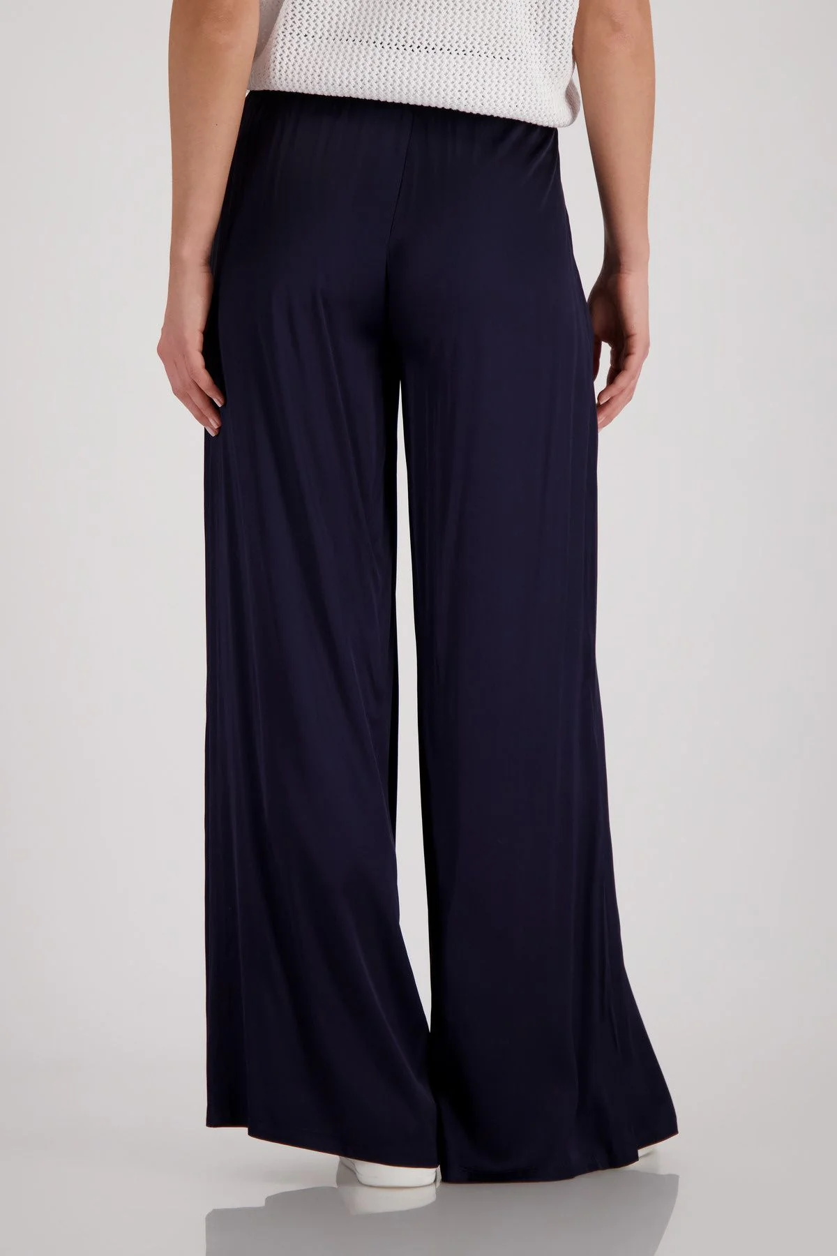 Palazzo-Hose Wide Leg in Satinoptik - Image 4