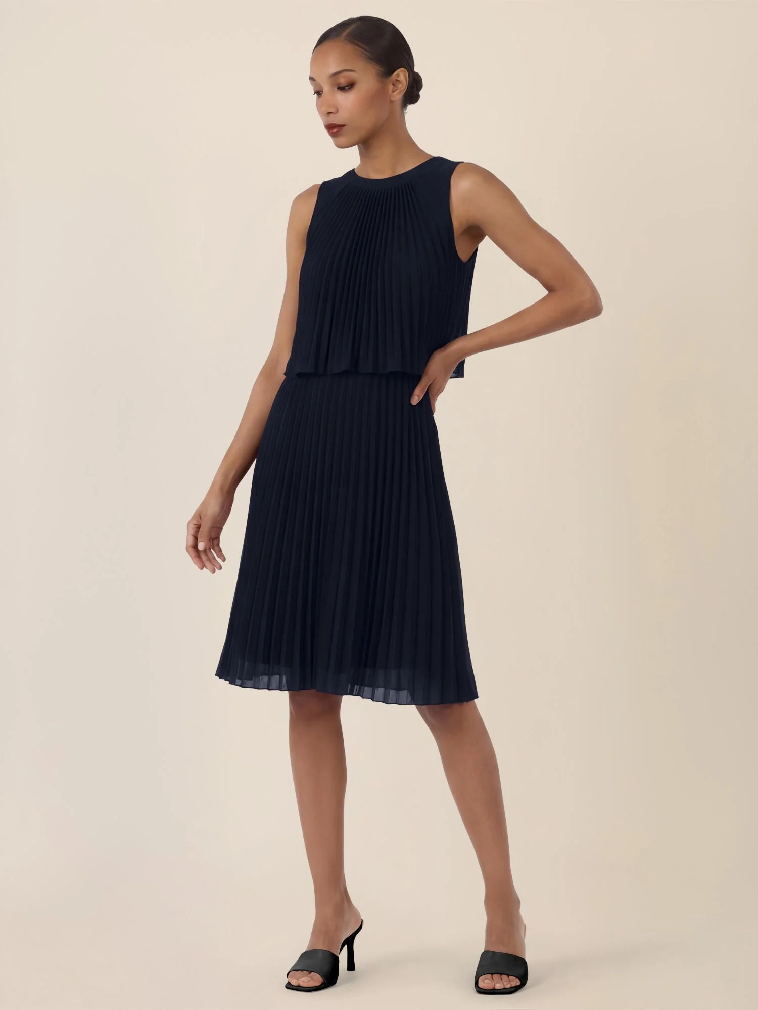 Plisseekleid Midi aus Chiffon - Image 3
