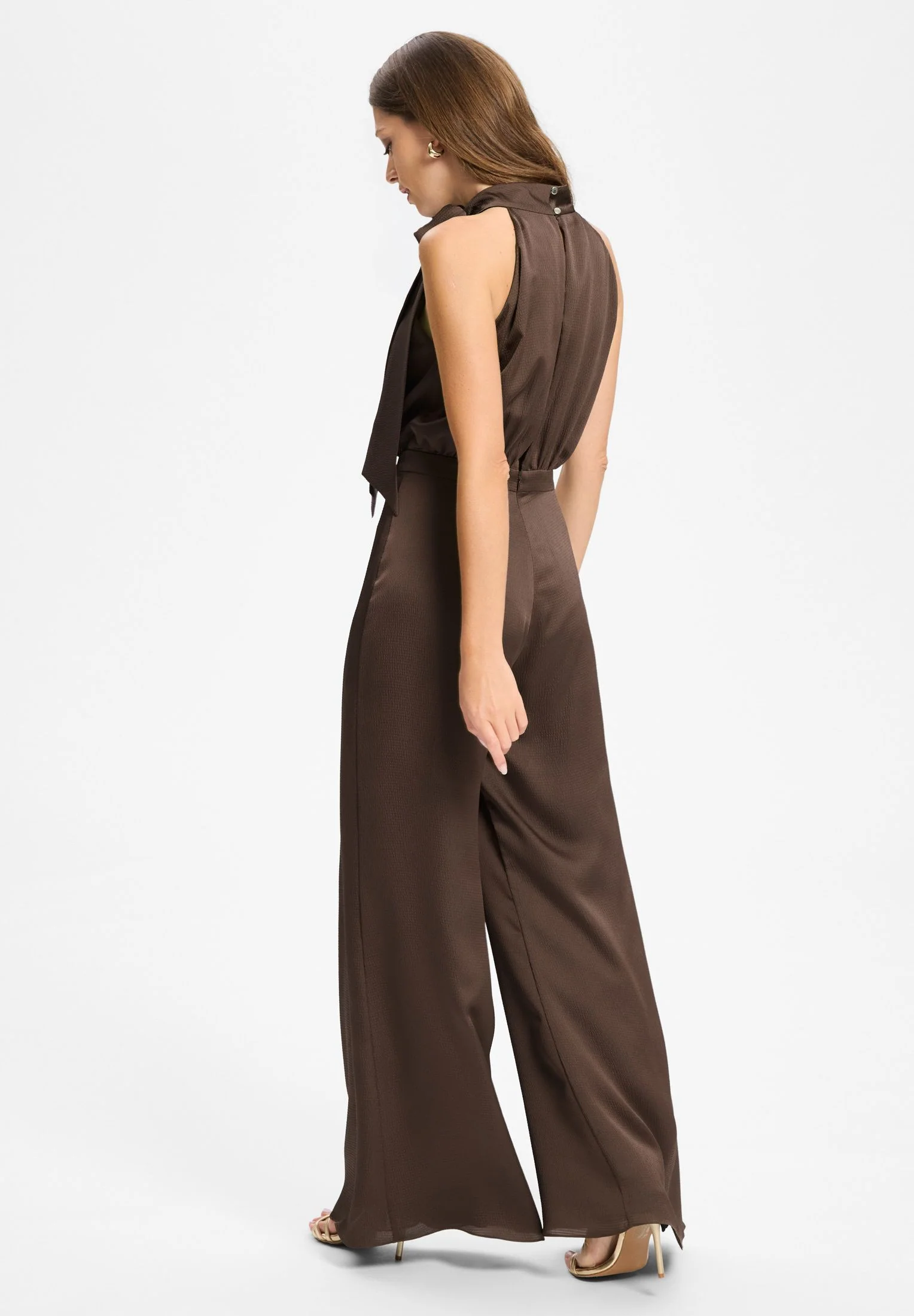 Satin-Jumpsuit mit Schluppe - Image 5