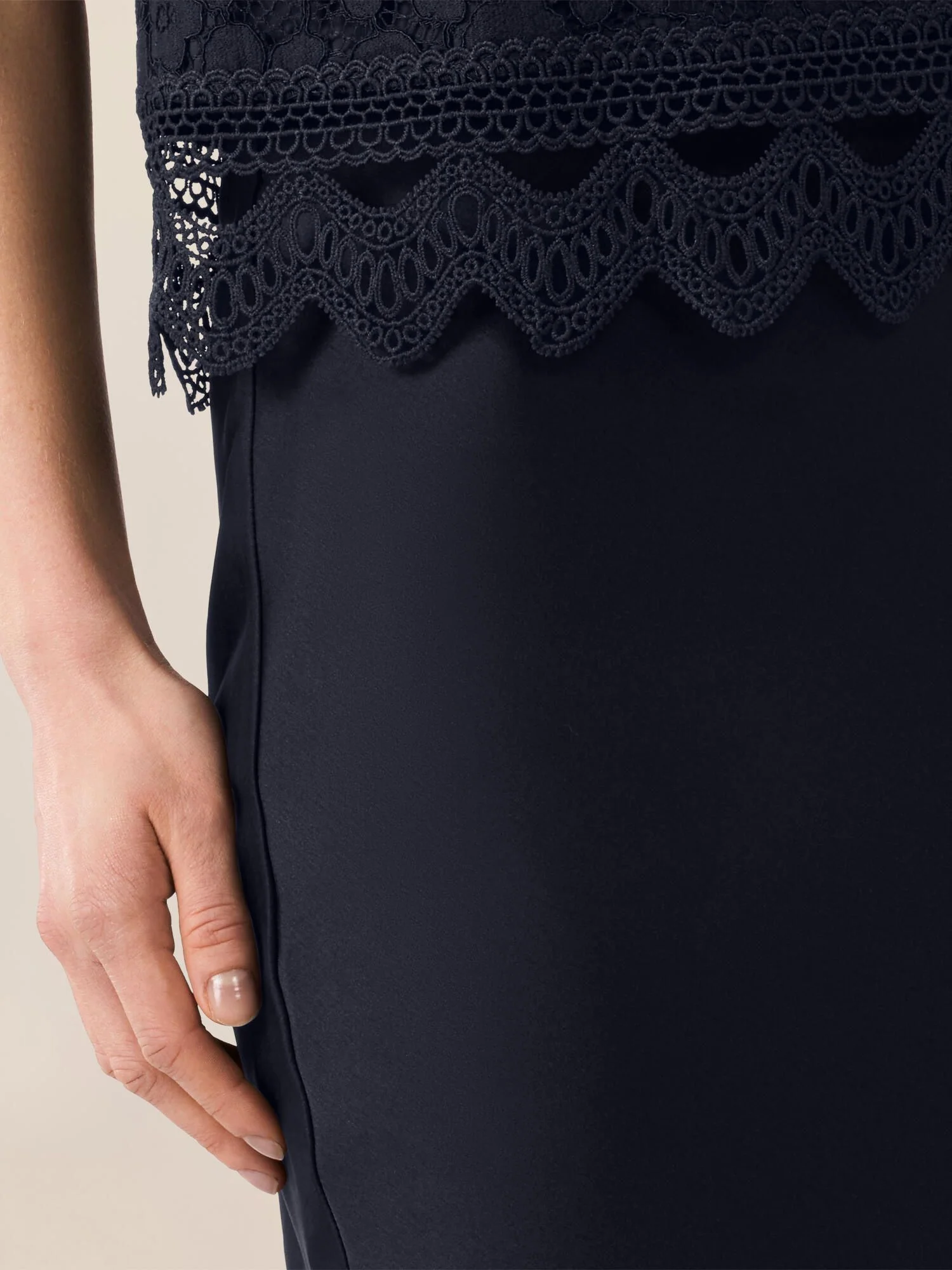 Satinrock Midi - Image 6