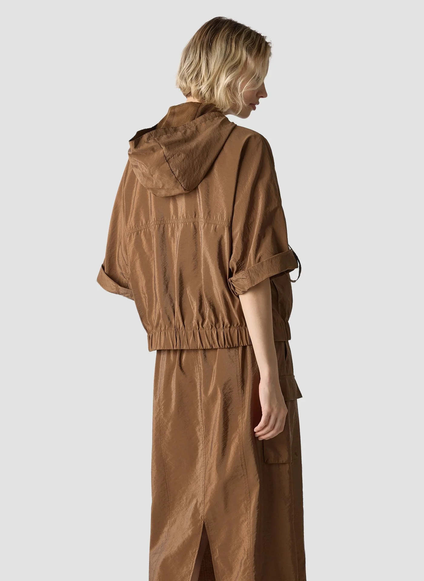 Sommerjacke mit Kapuze - Image 10