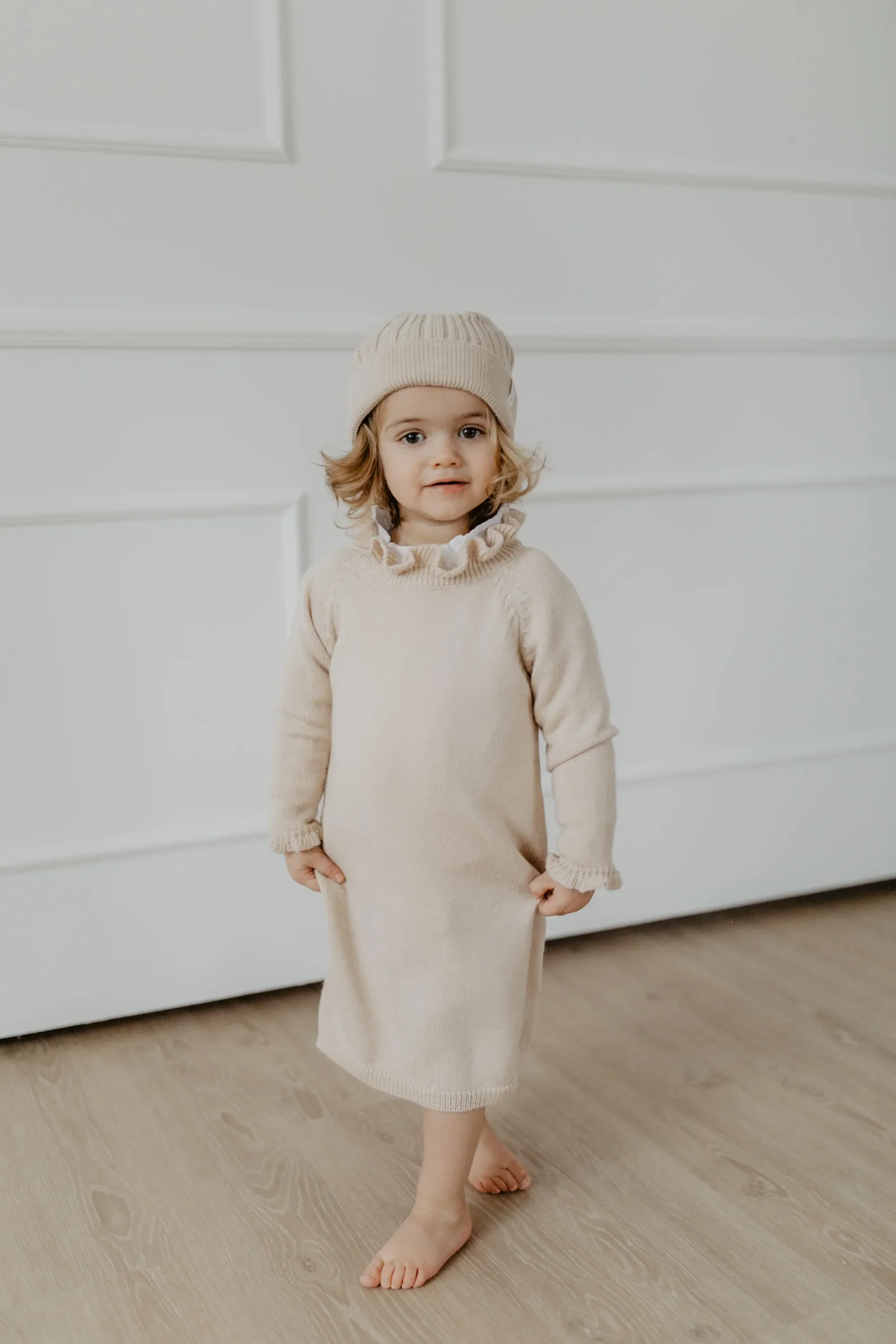 Strickkleid mit Rüschenkragen - Image 3