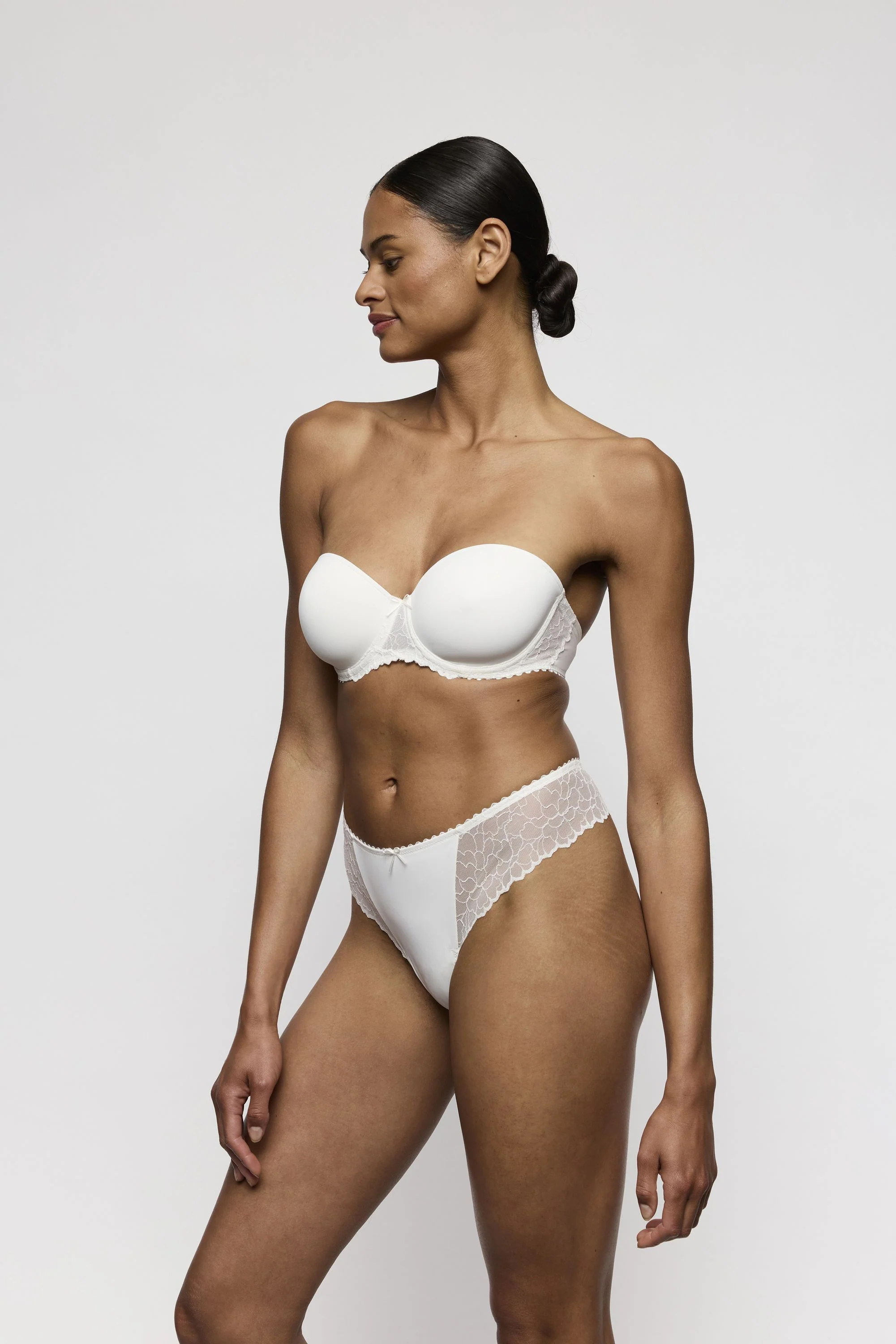 String AZIELIE - Image 6