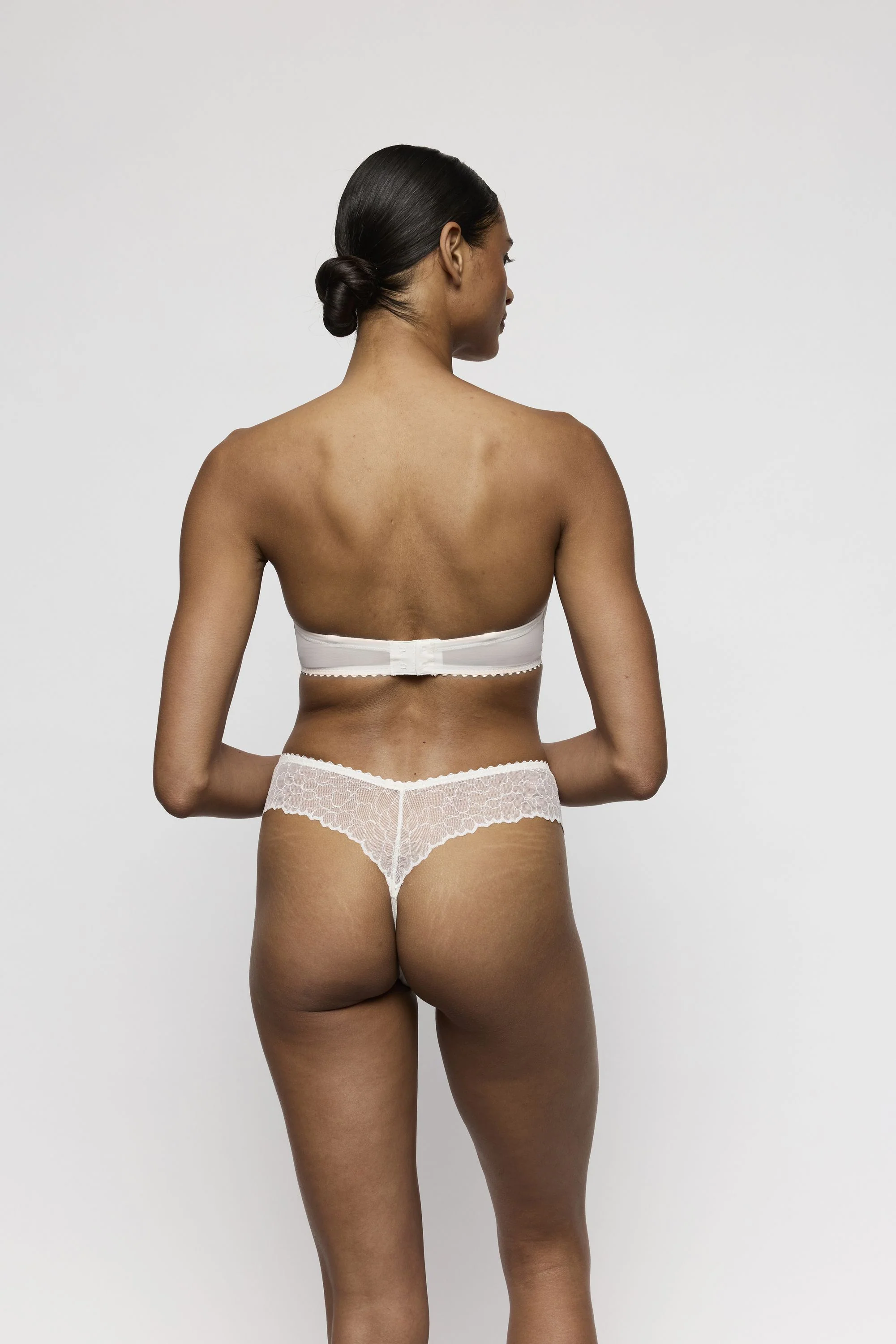 String AZIELIE - Image 8
