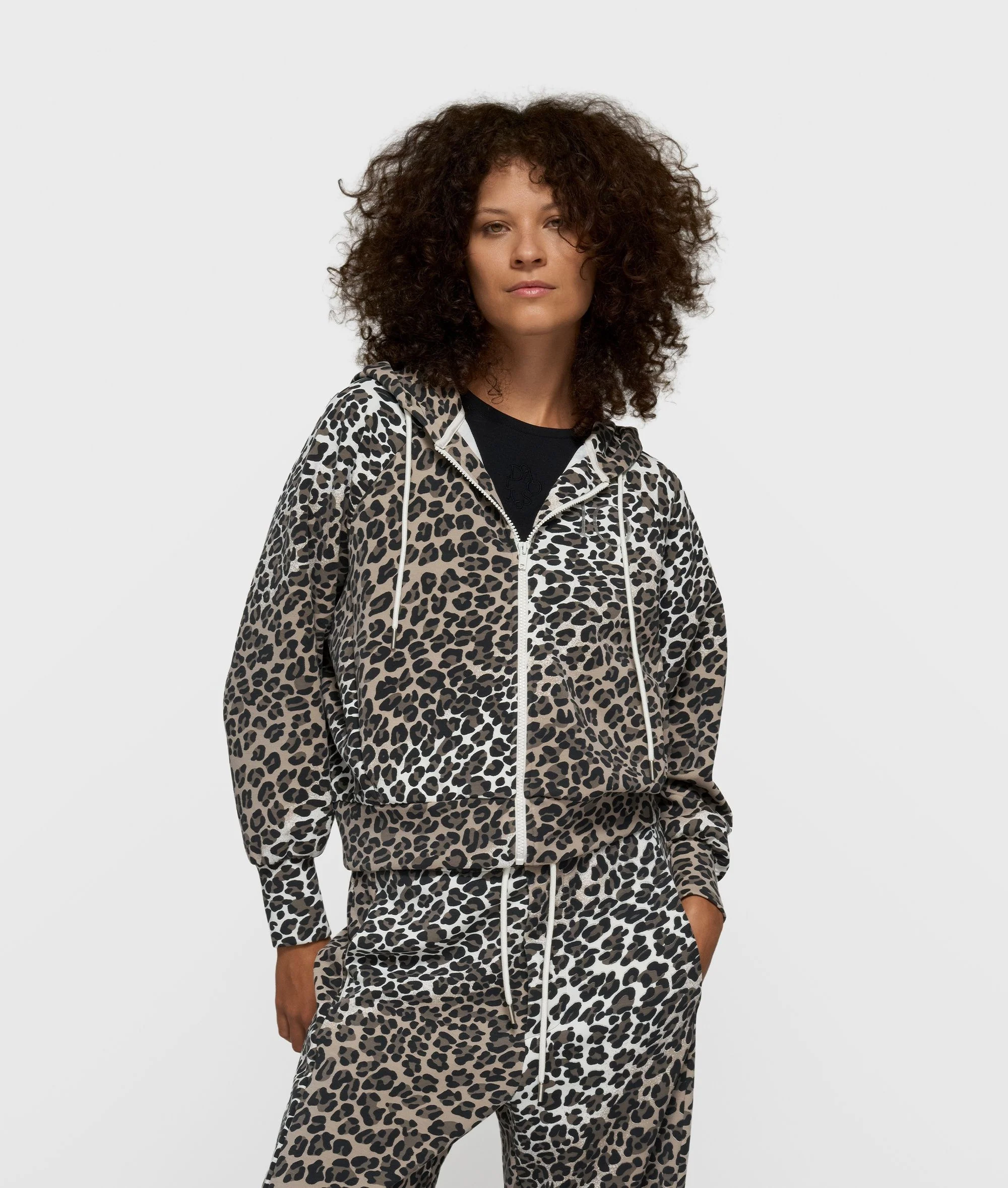 Sweatshirtjacke aus Viskosemix - Image 3