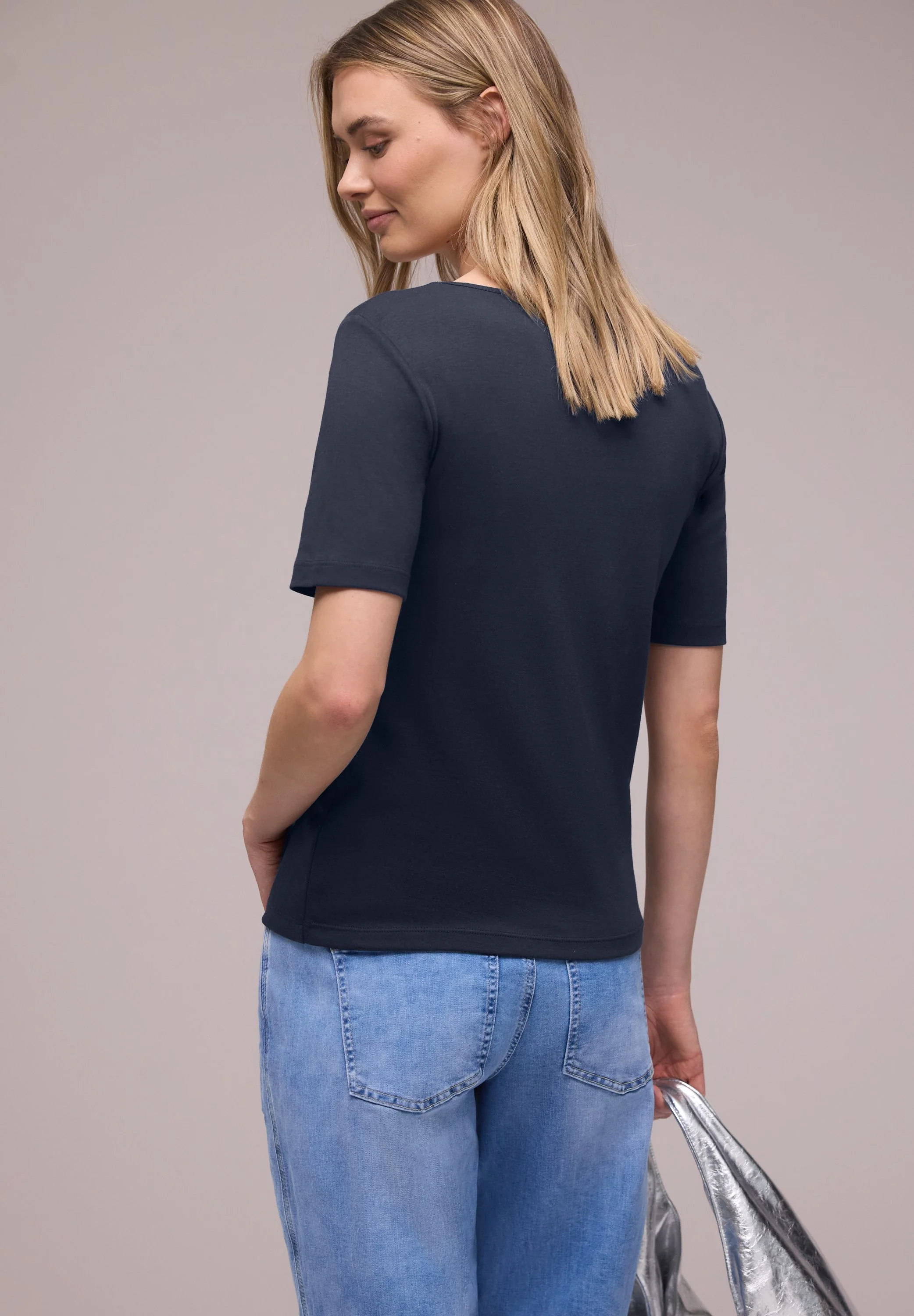 T-Shirt aus Baumwollmix - Image 2