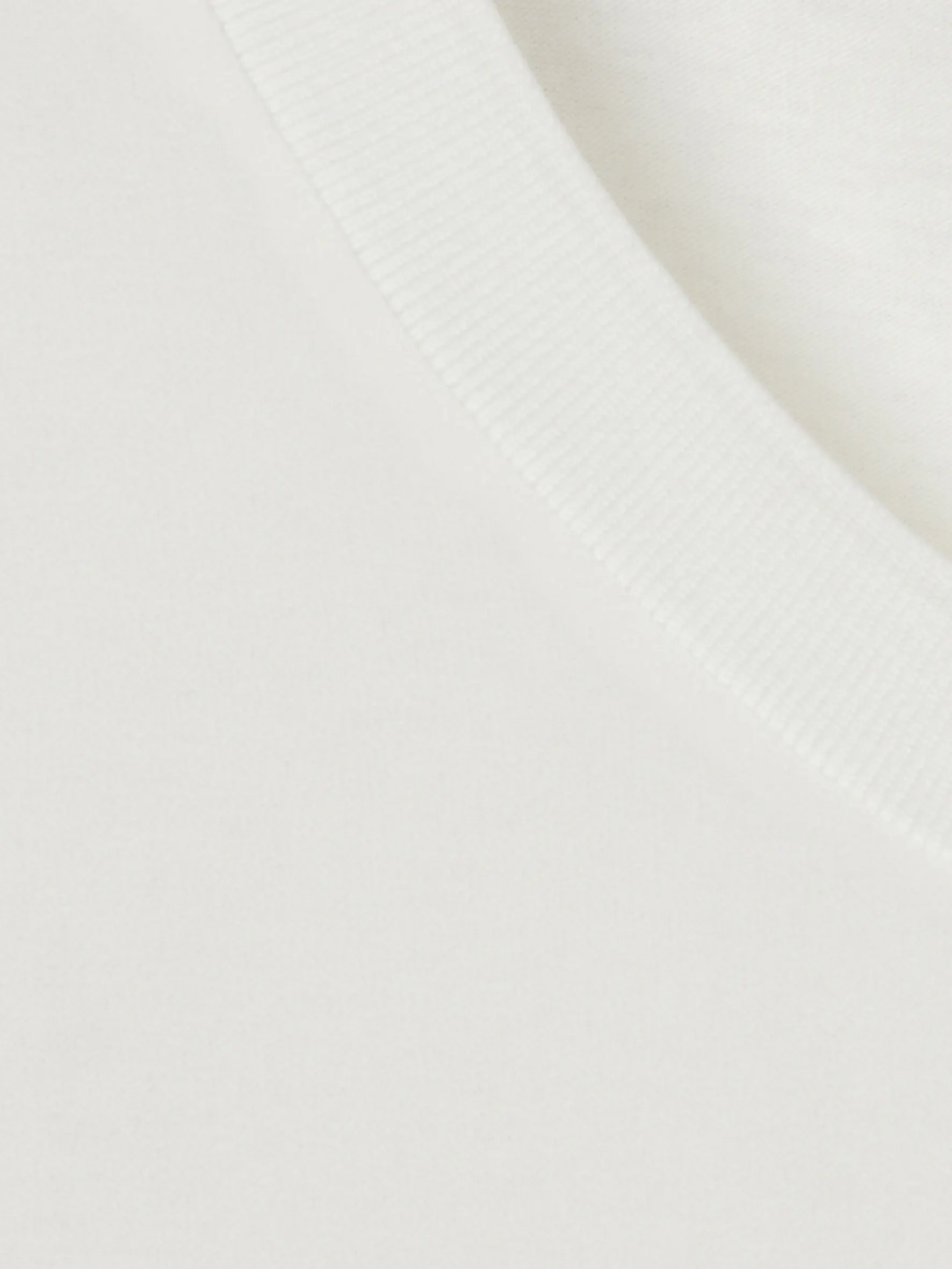 T-Shirt-Bluse mit Mesh-Layer - Image 3