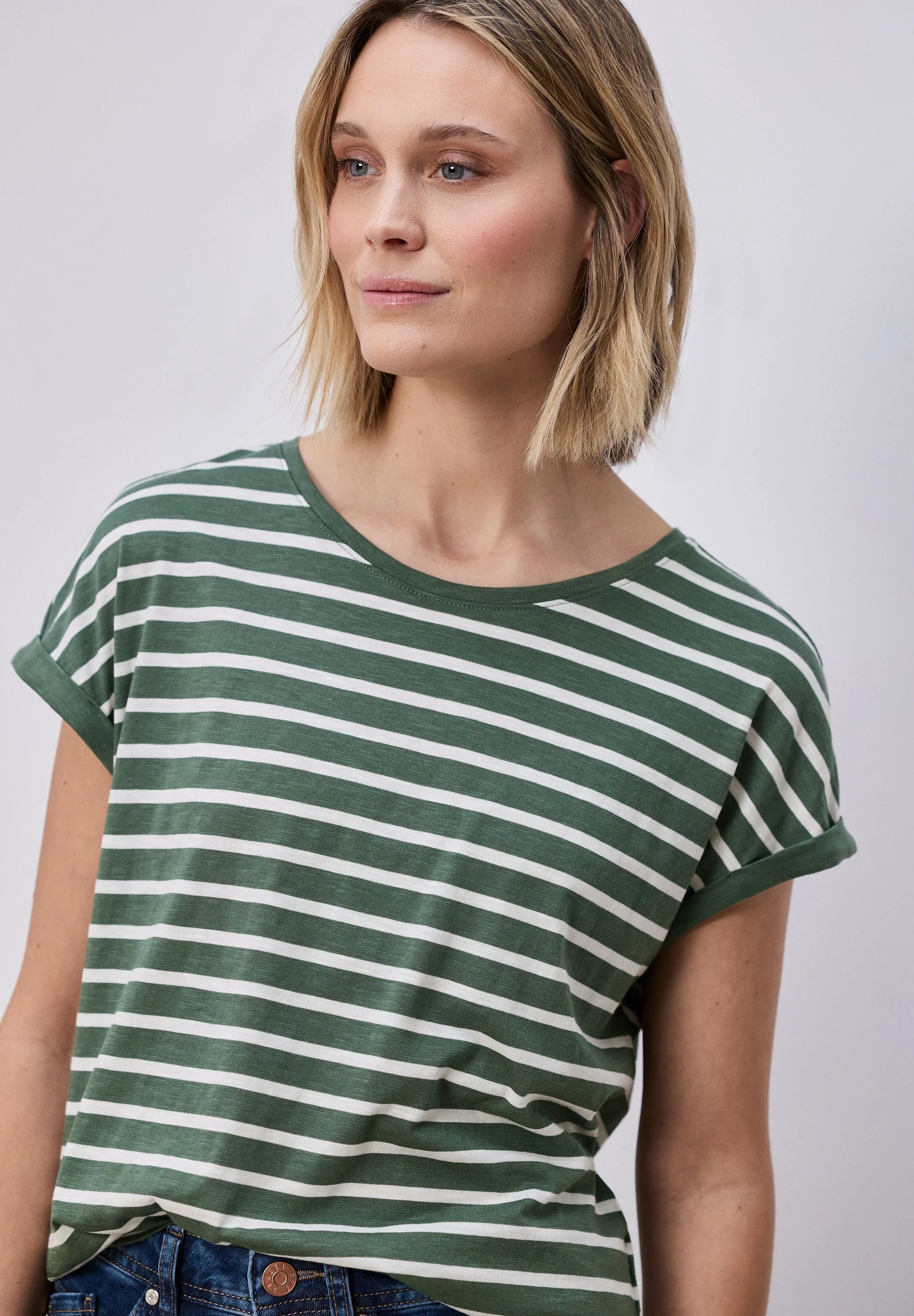 T-Shirt gestreift aus Baumwollmix - Image 5