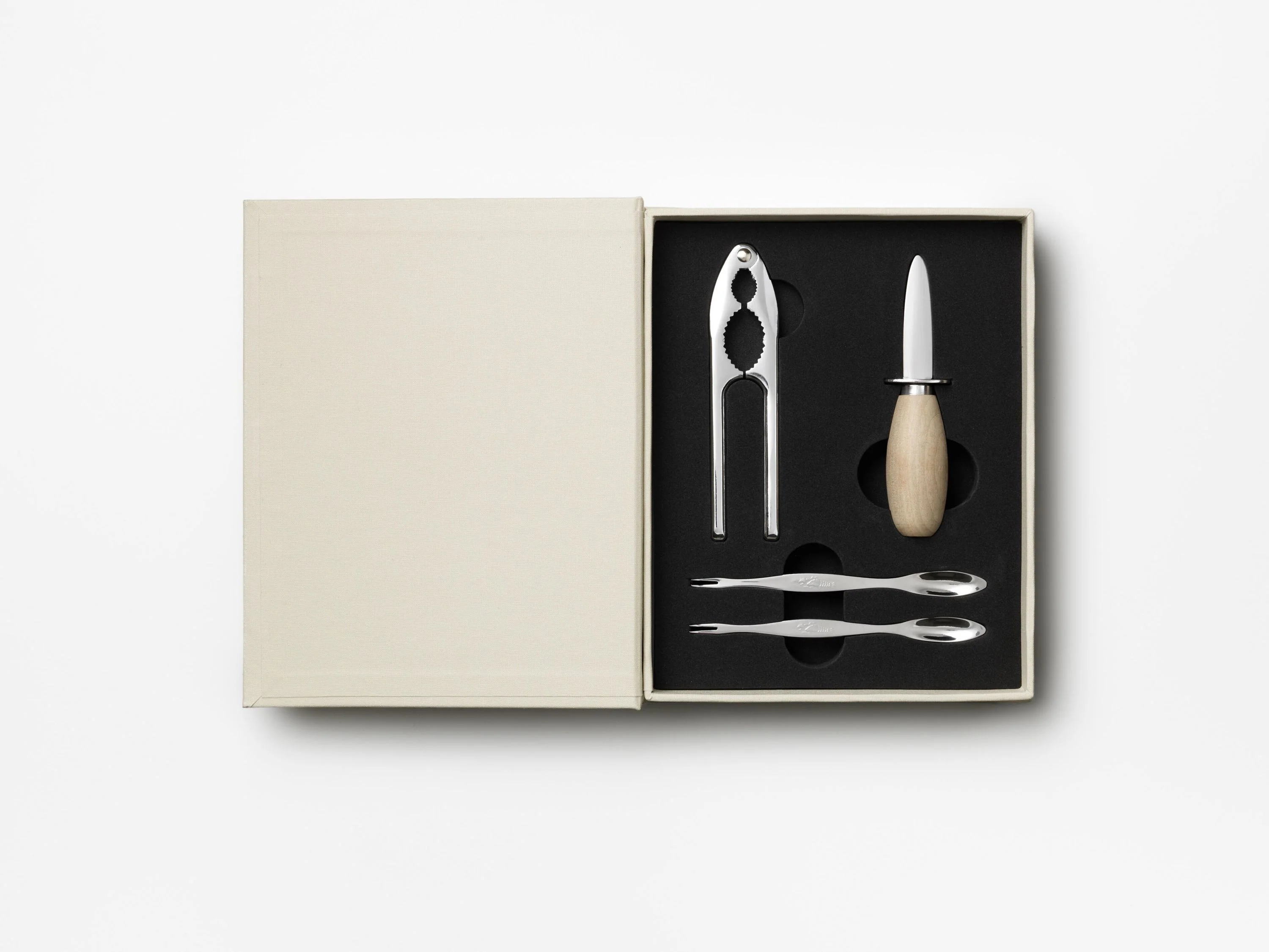 The Essentials SEAFOOD TOOLS - Image 3