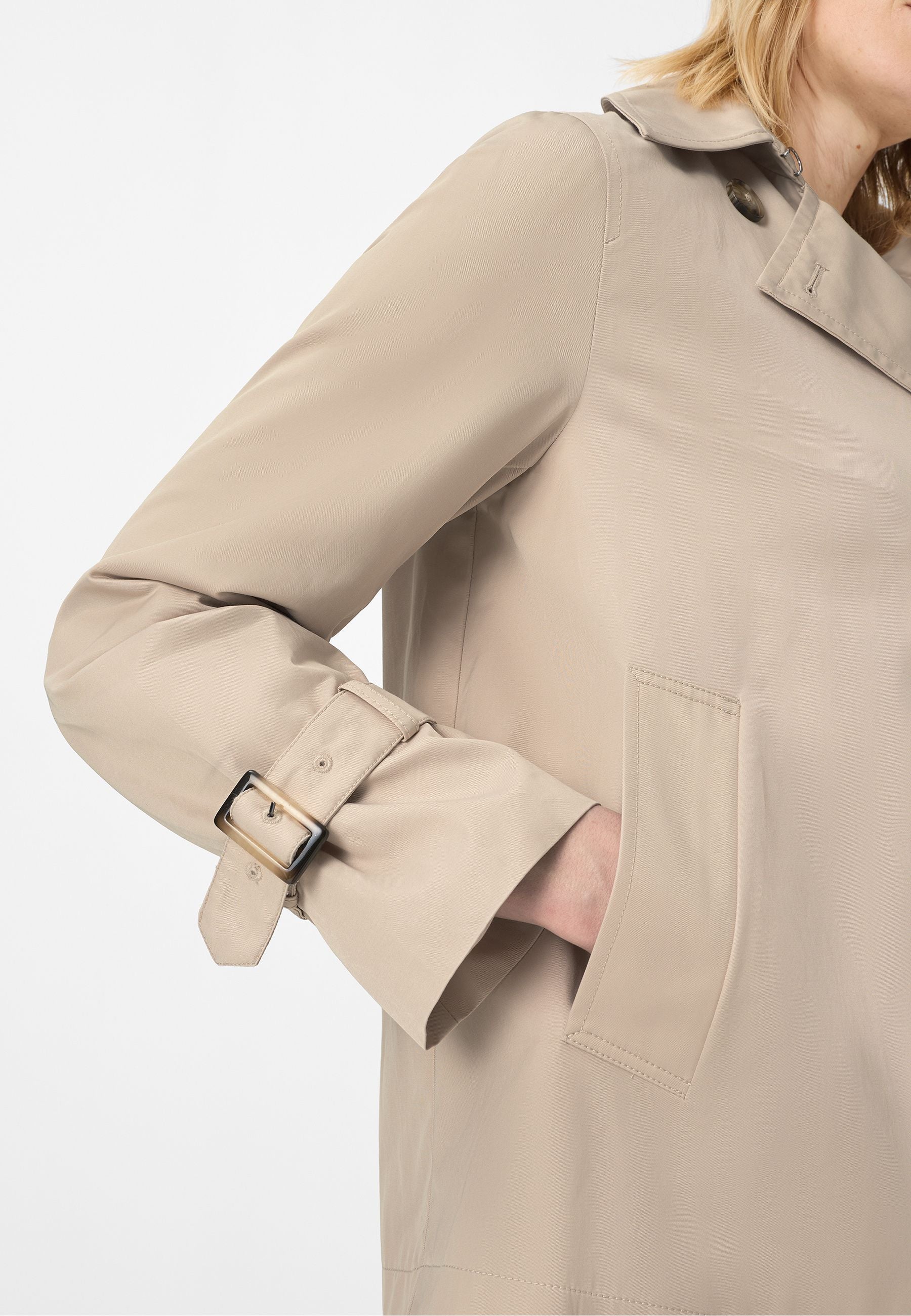 Übergangsjacke mit Reversekragen - Image 7